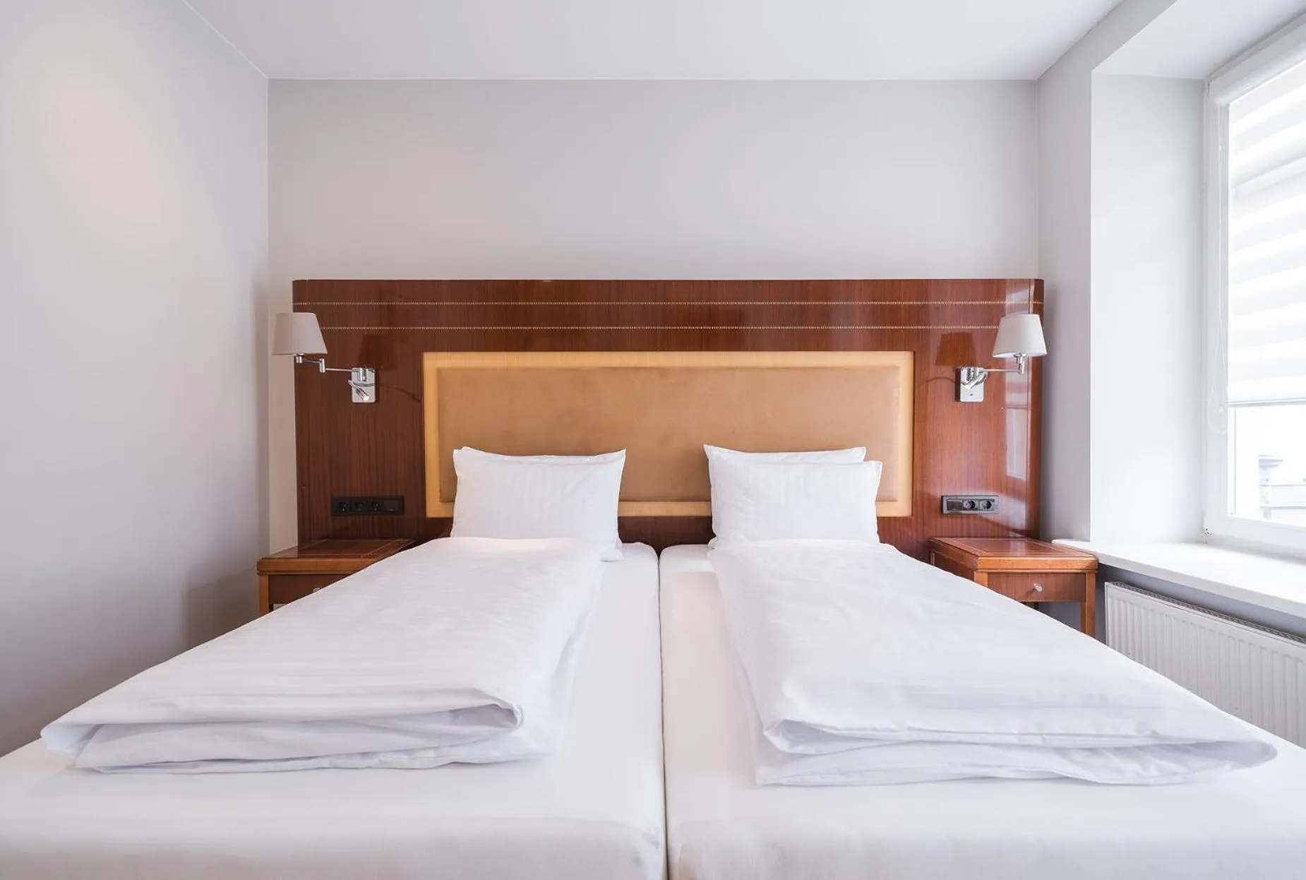 Bed in Lollo Luxury Residence - Lollo Stay