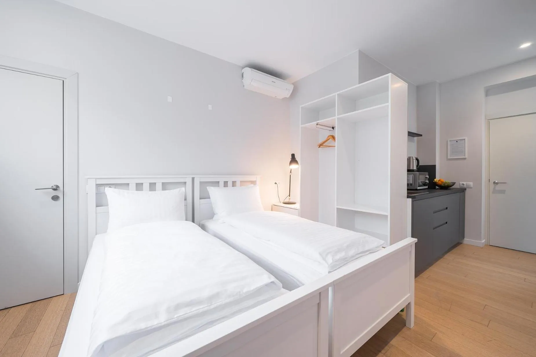 Bed in Lollo Luxury Residence - Lollo Stay