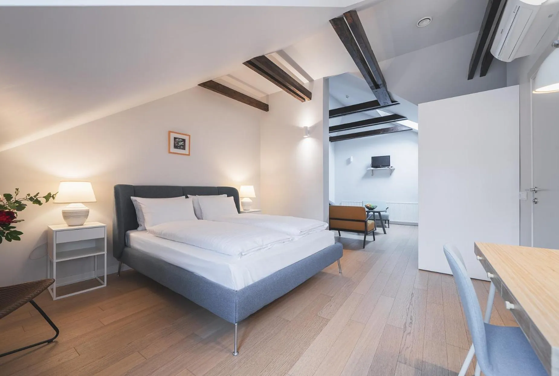 Bed in Lollo Luxury Residence - Lollo Stay