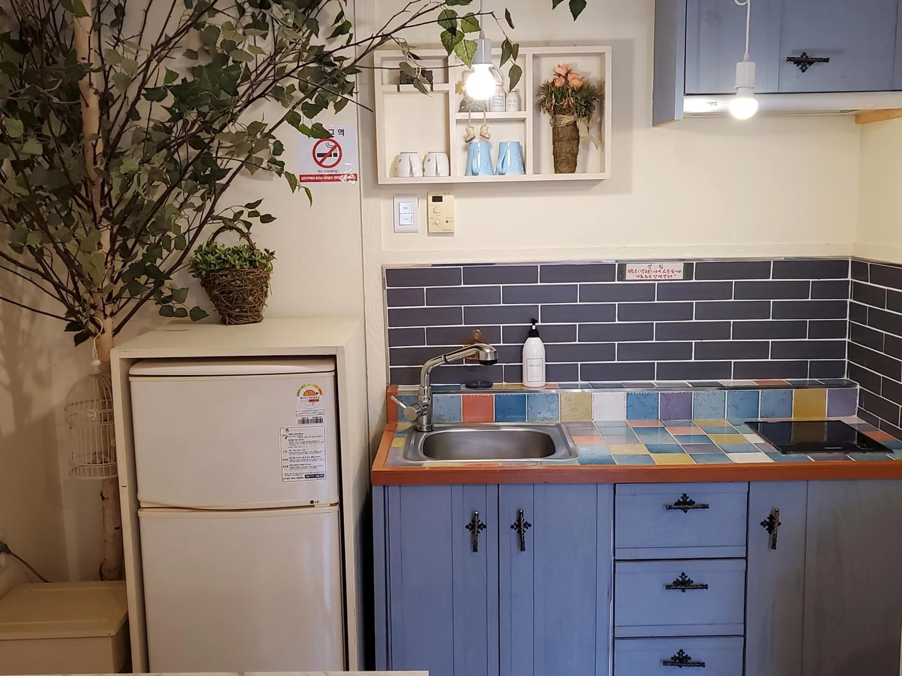 Olive Vanilla Pension