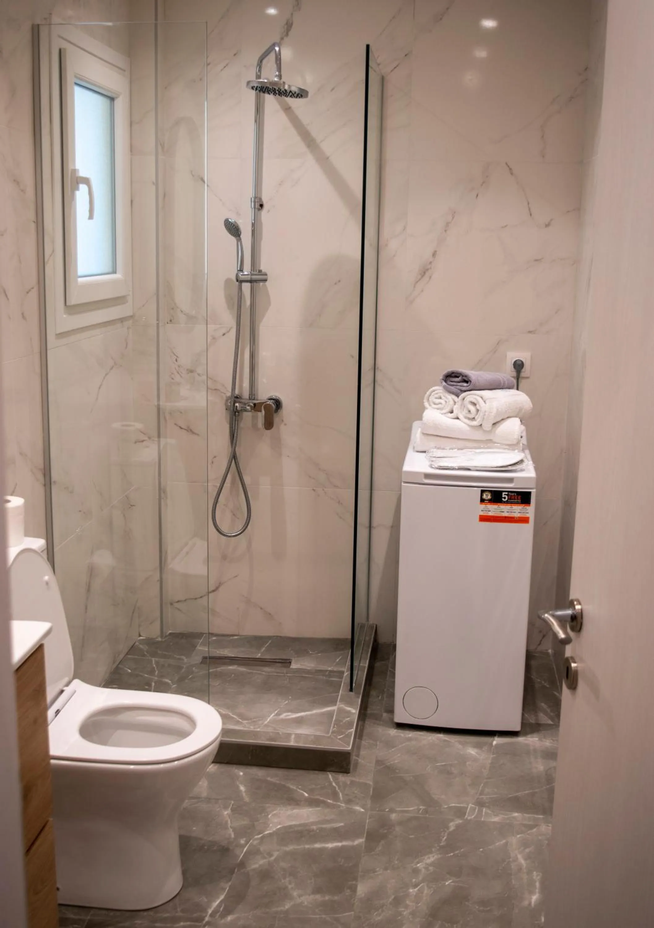 Bathroom in The Caravan Apartments
