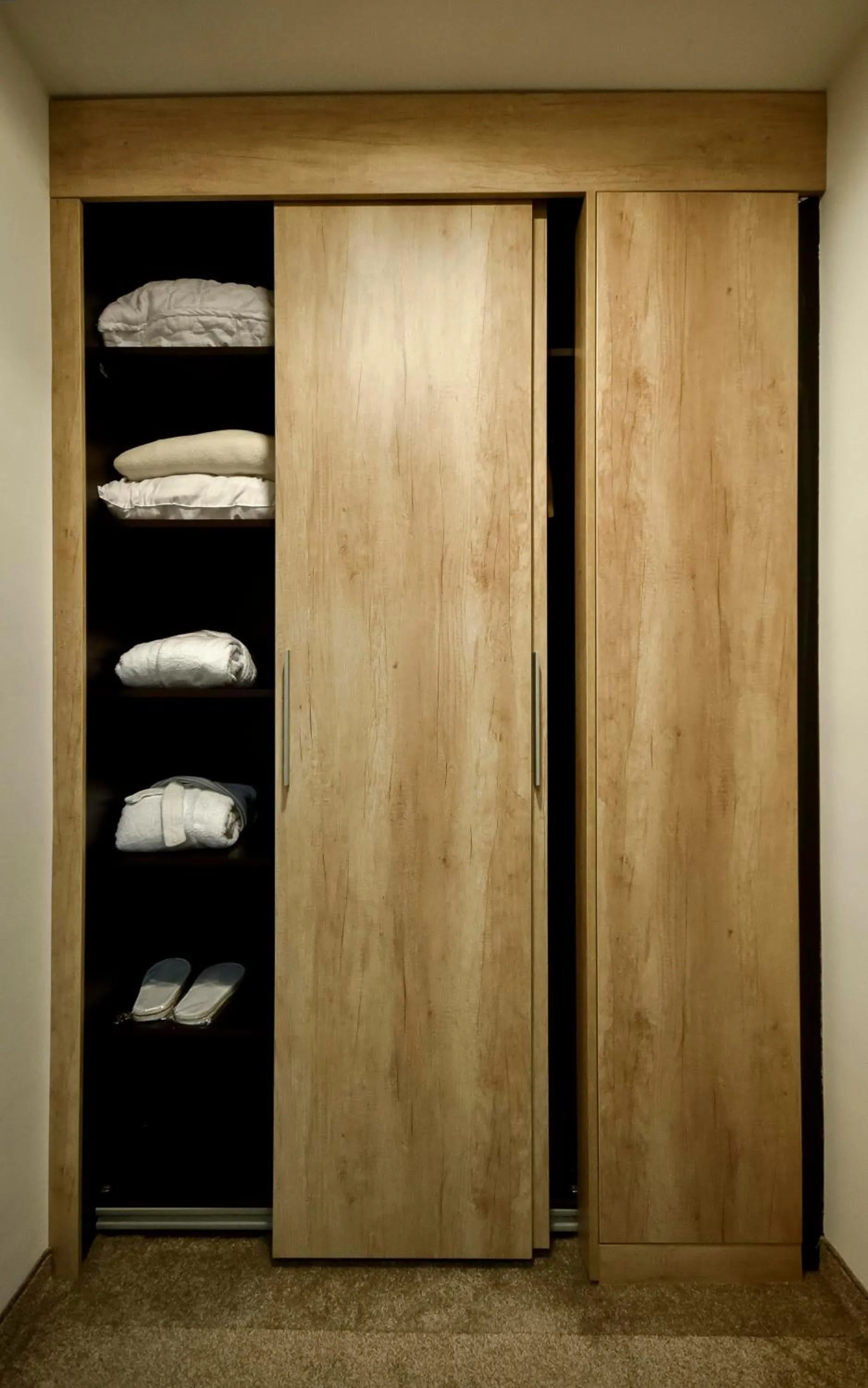 wardrobe in Hotel Sumadija
