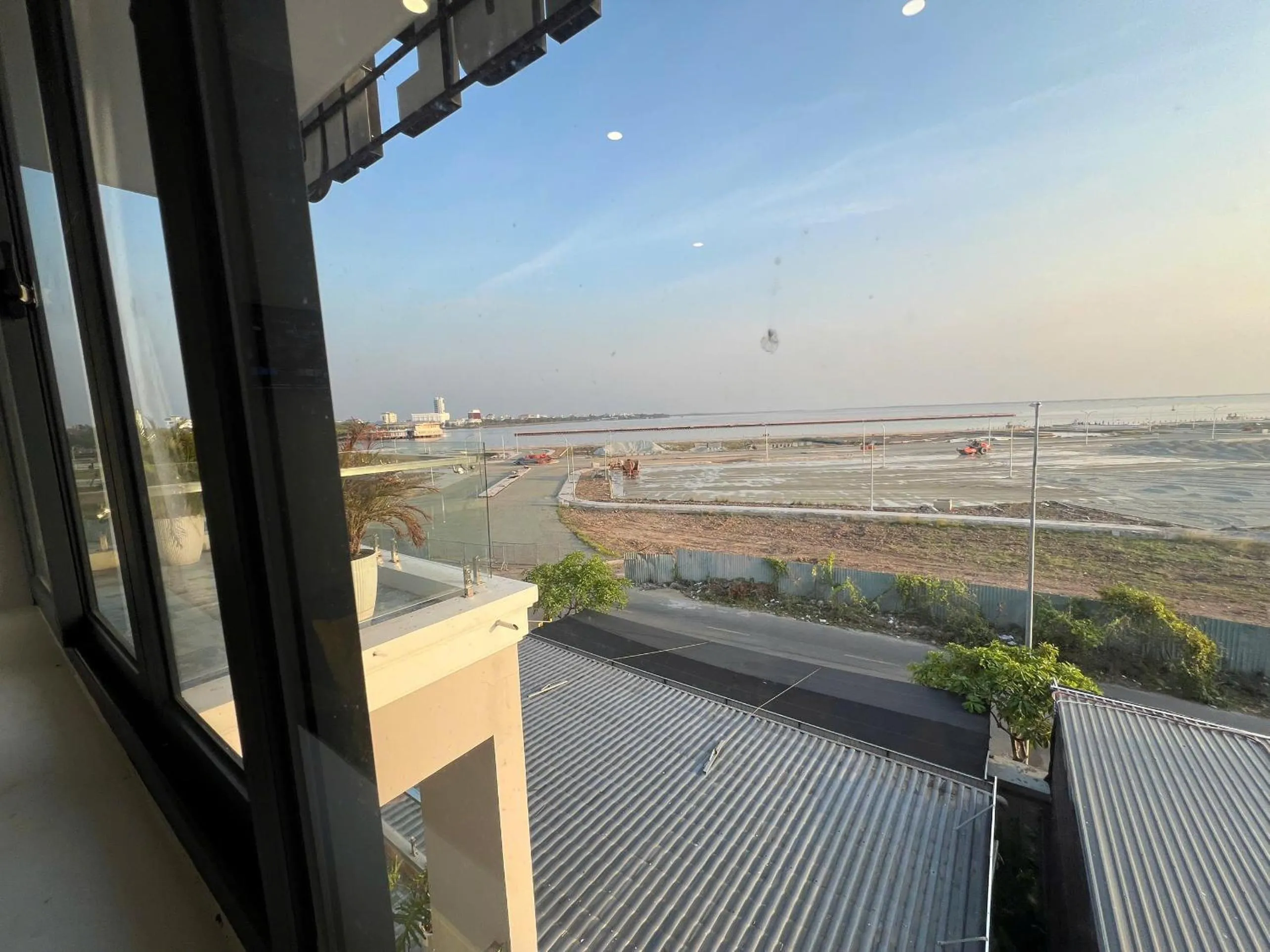 Seaside Hotel - Rach Gia