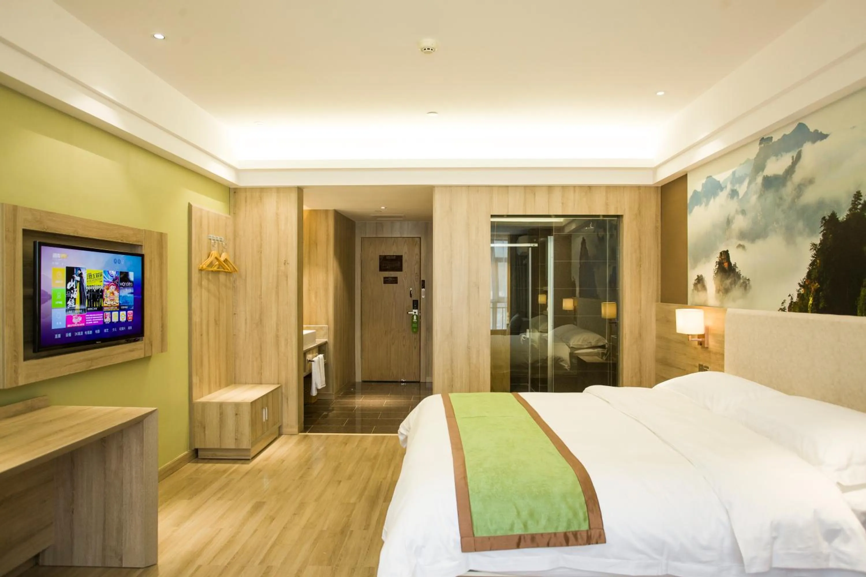 Bed in Morninginn, Zhangjiajie Tianmen Mountain