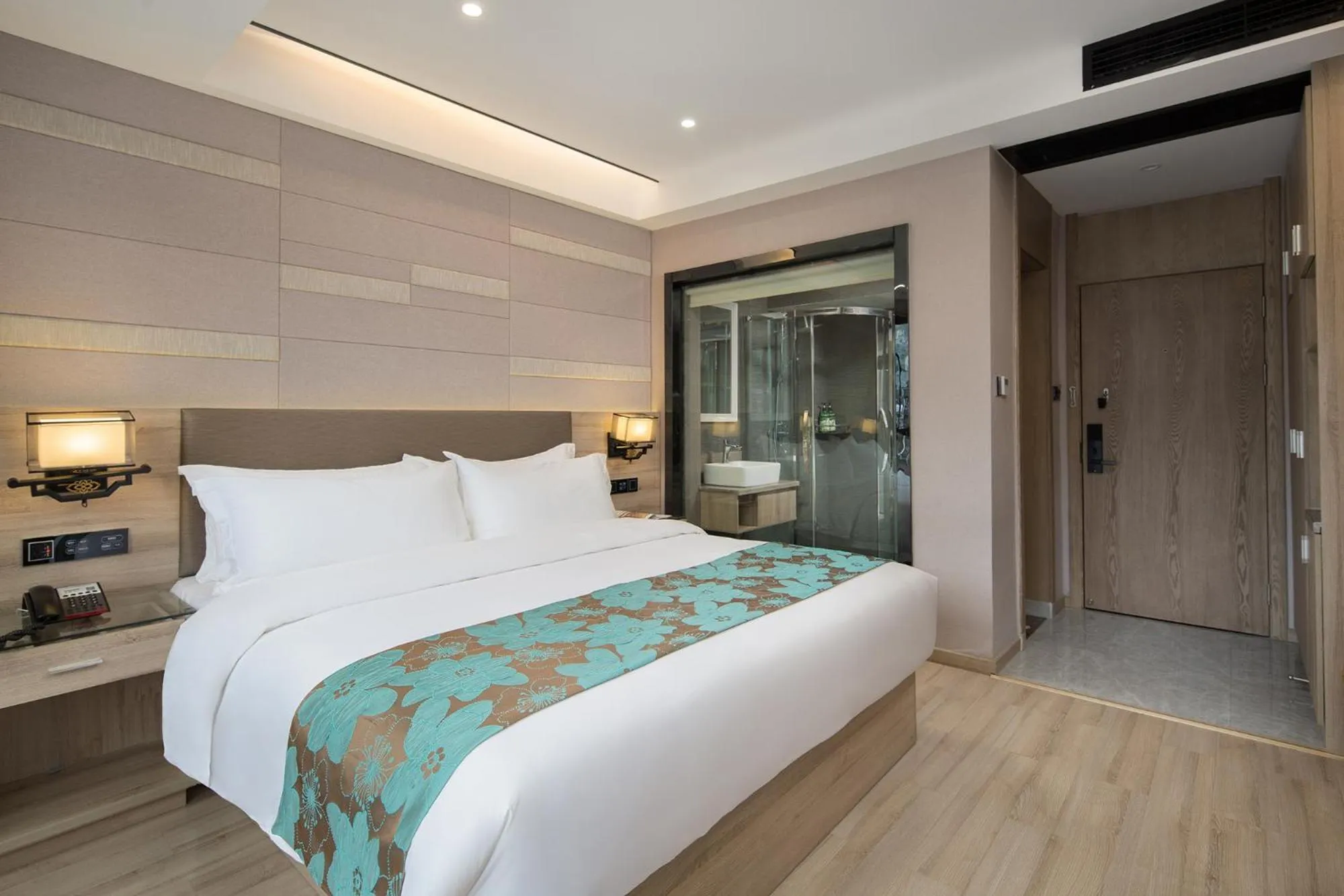 Bed in Morninginn, Phoenix Ancient City Tuojiang