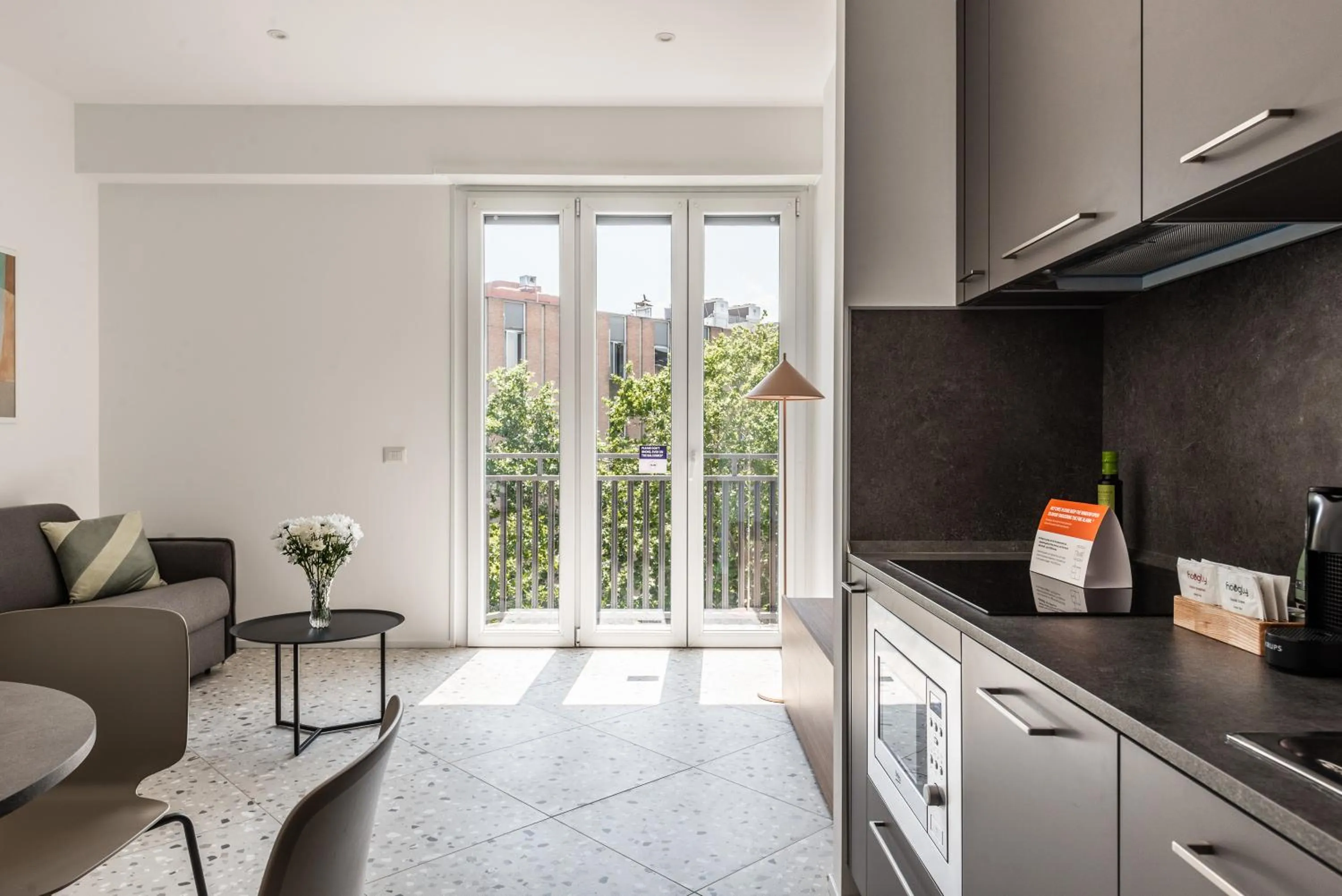 Kitchen or kitchenette in Numa Rome Verso