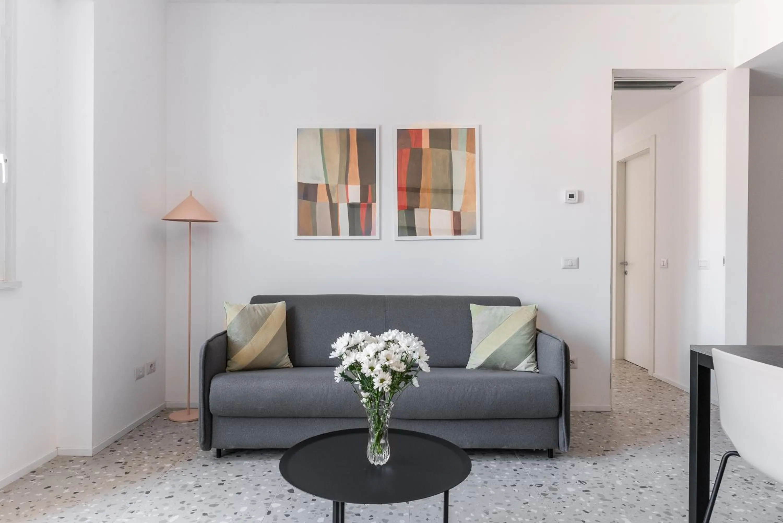 Living room in Numa Rome Verso
