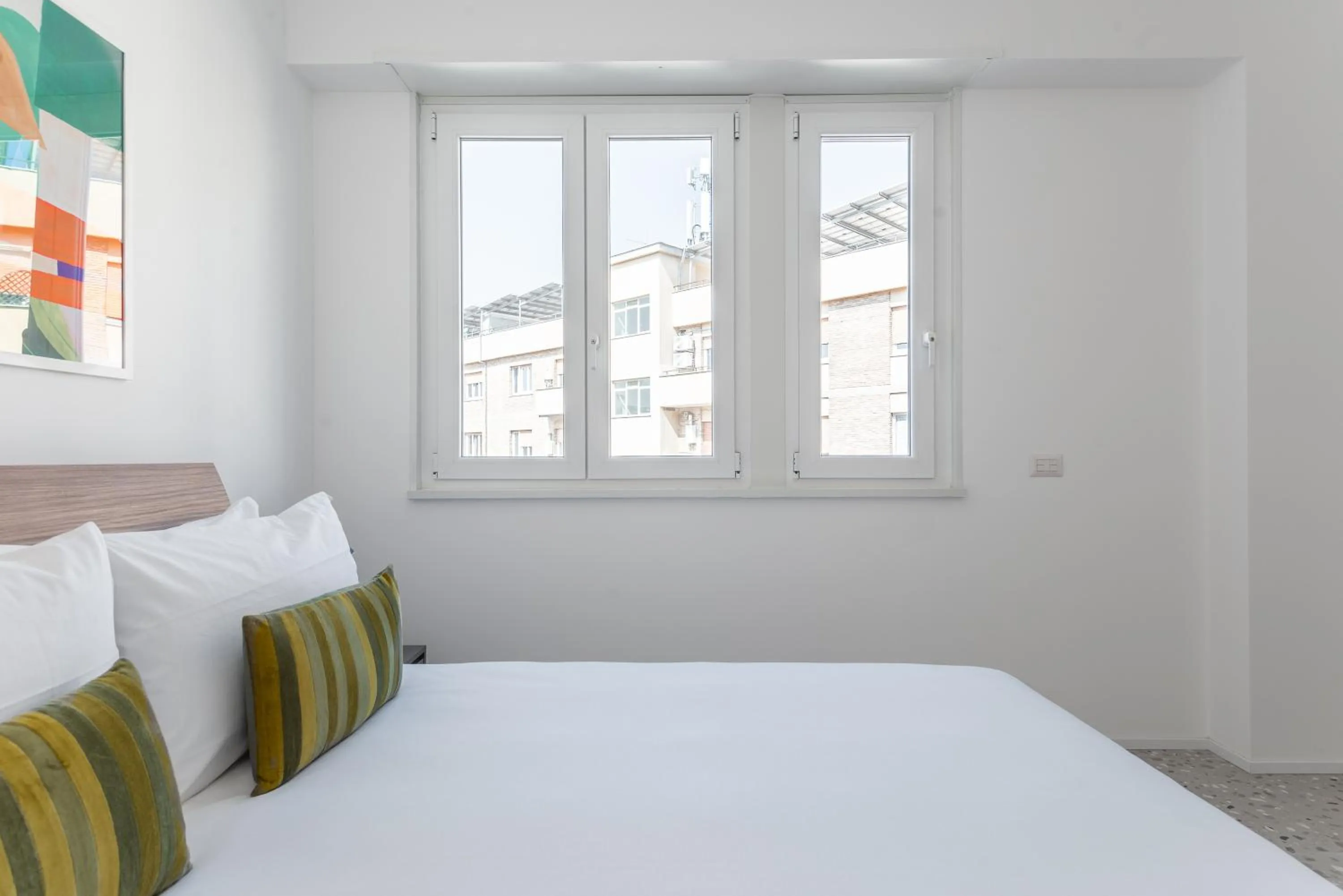 Bed in Numa Rome Verso