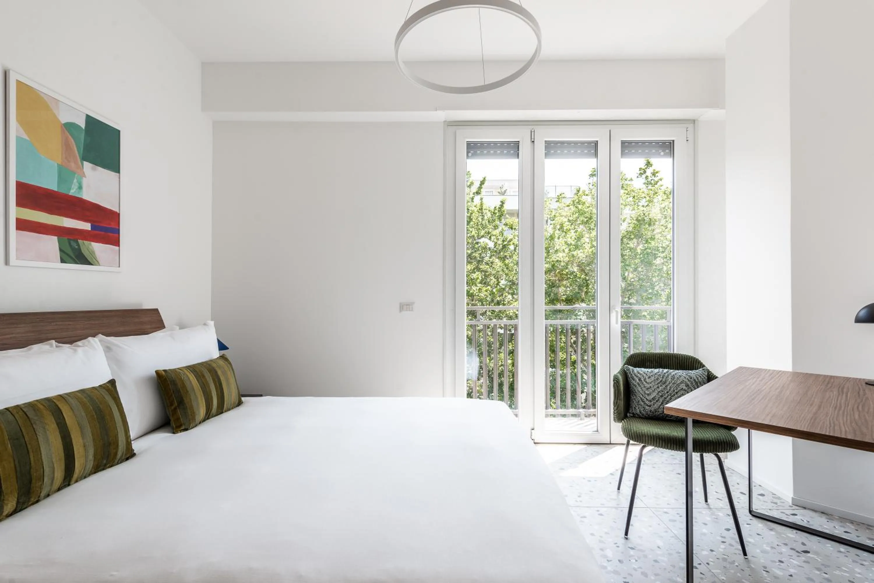 Bed in Numa Rome Verso