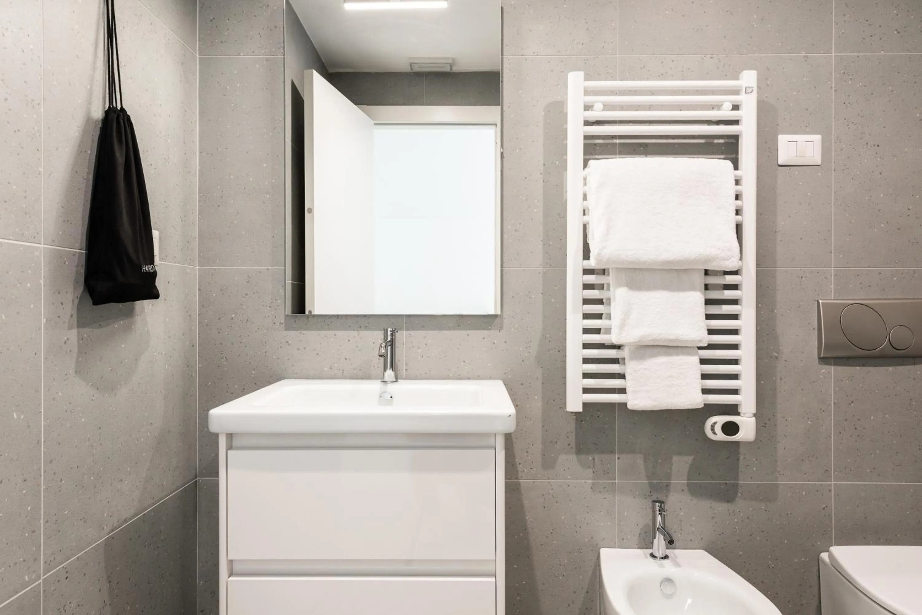 Bathroom in Numa Rome Verso