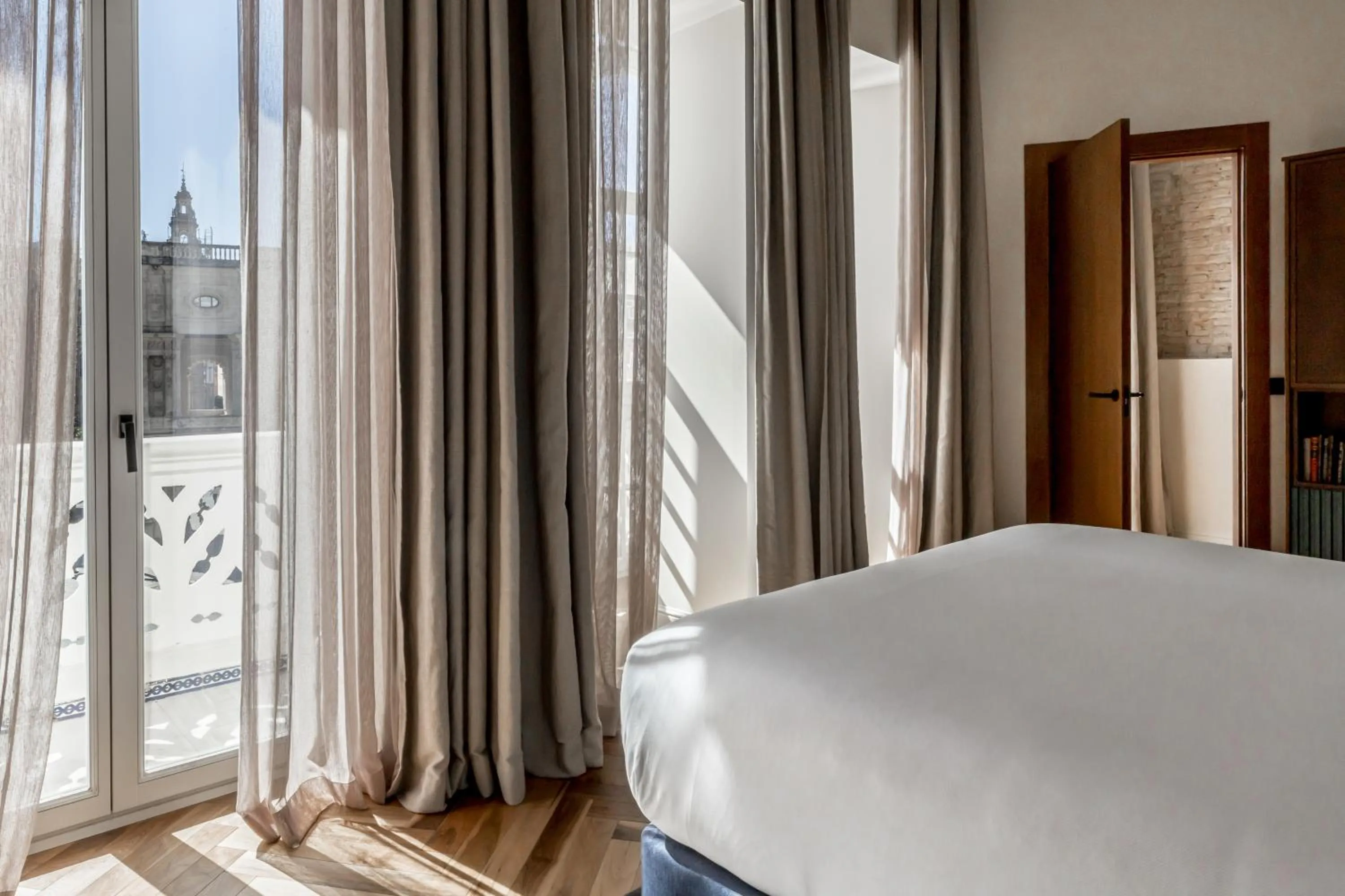 City view, Bed in Mercer Plaza Sevilla 5 GL