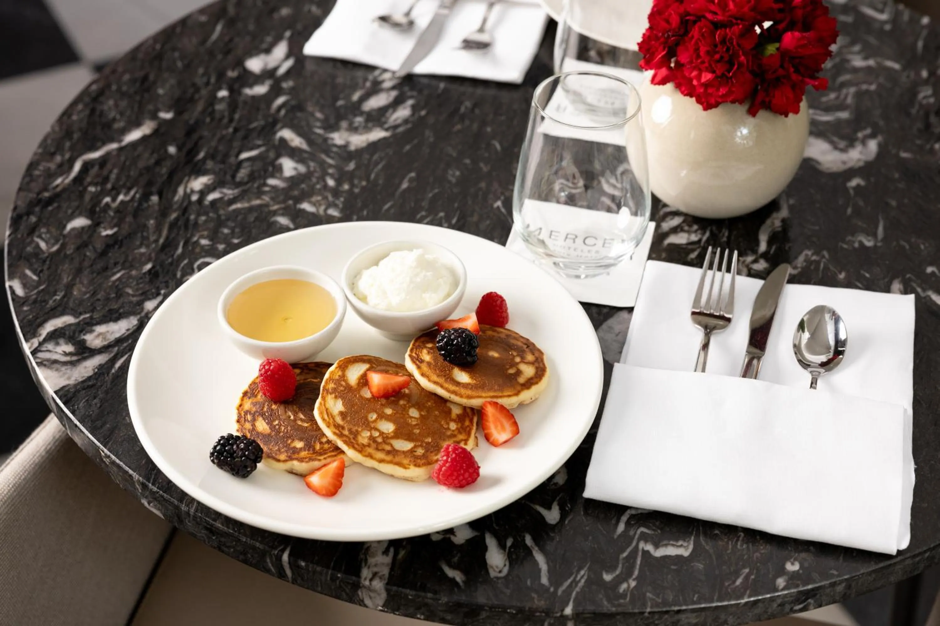 Breakfast in Mercer Plaza Sevilla 5 GL