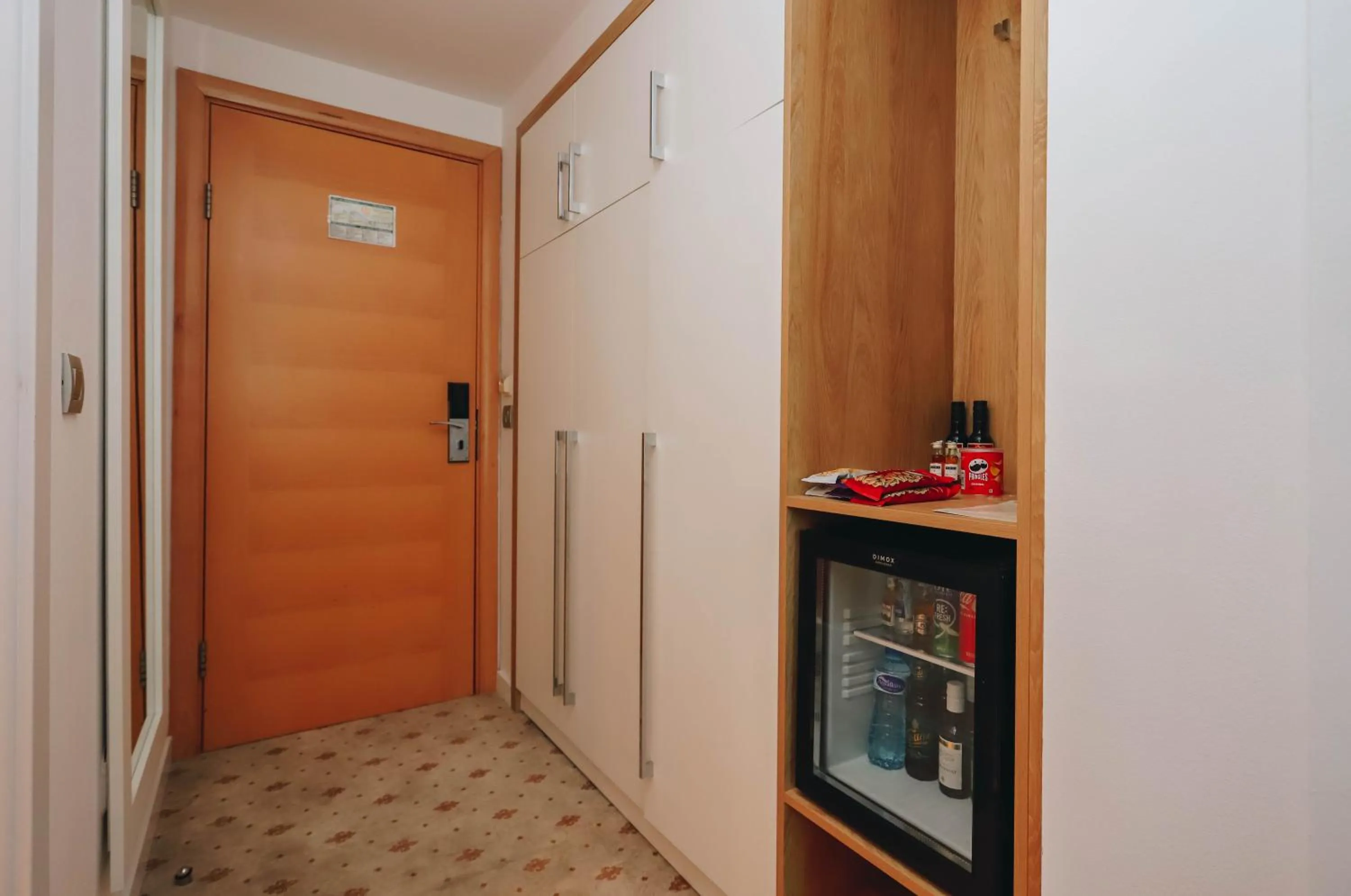 minibar in Hotel Montenegro