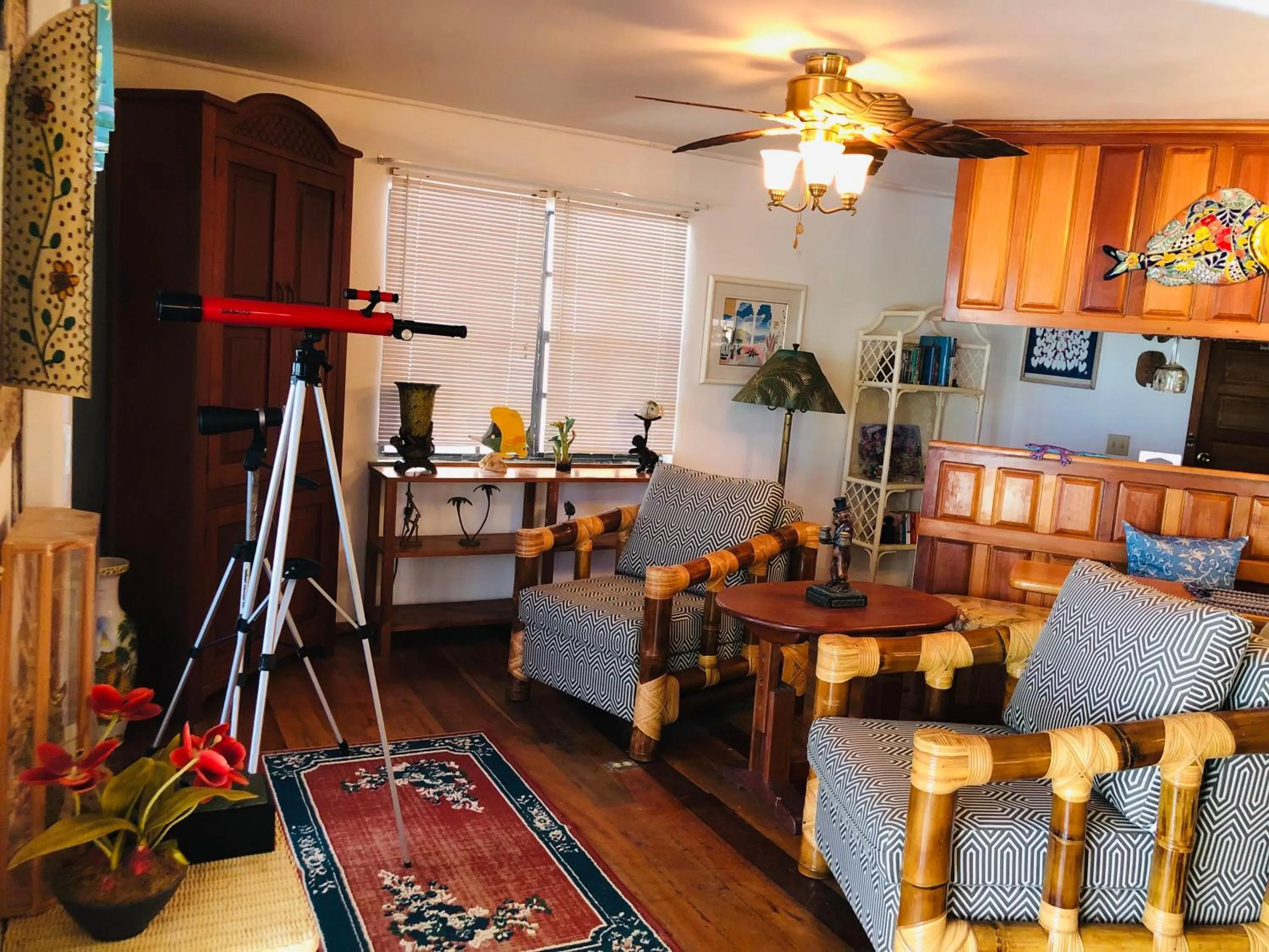 Seating area in Coral Cove Inn