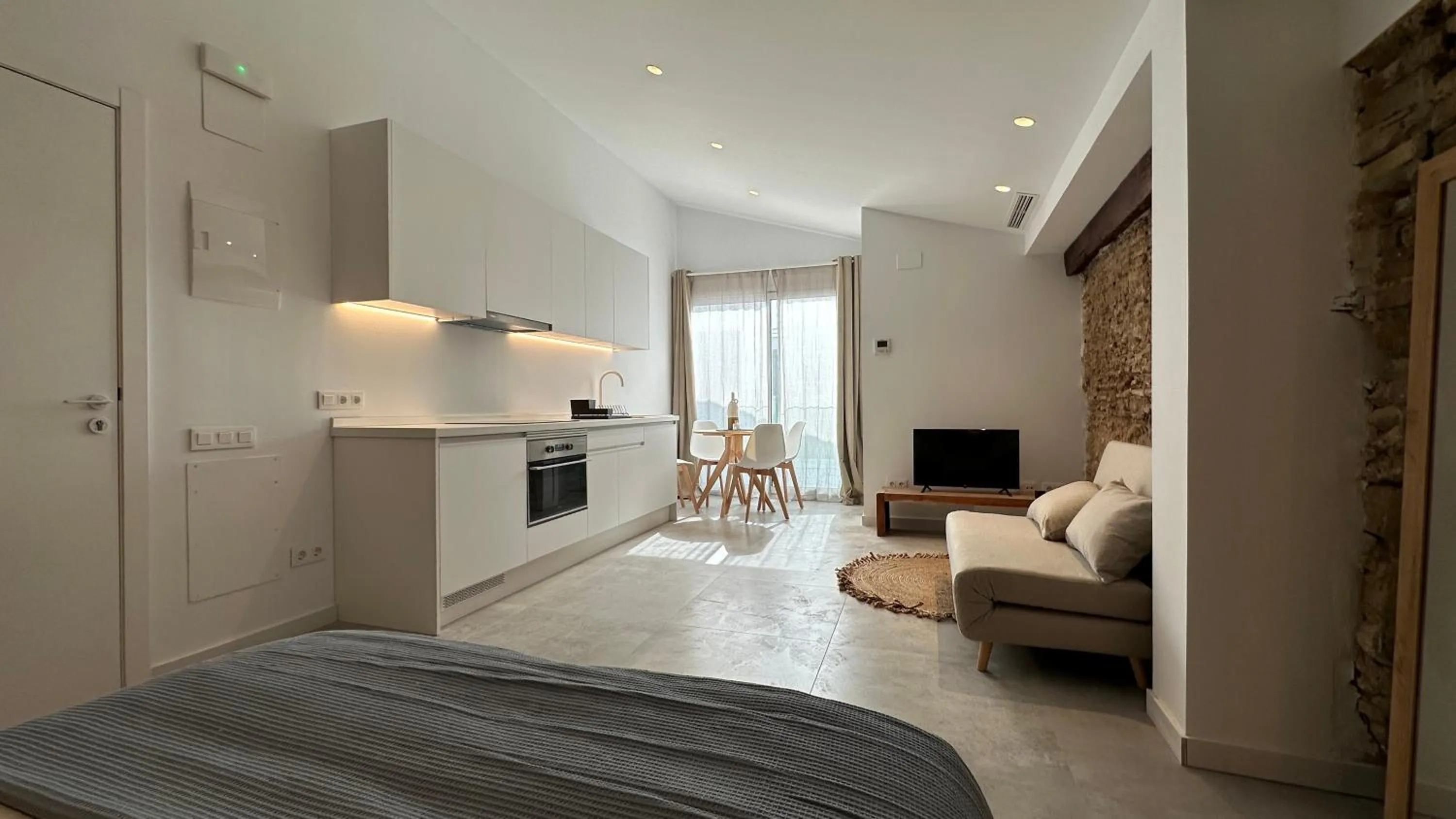 Photo of the whole room in ART HOMES LAVADERO