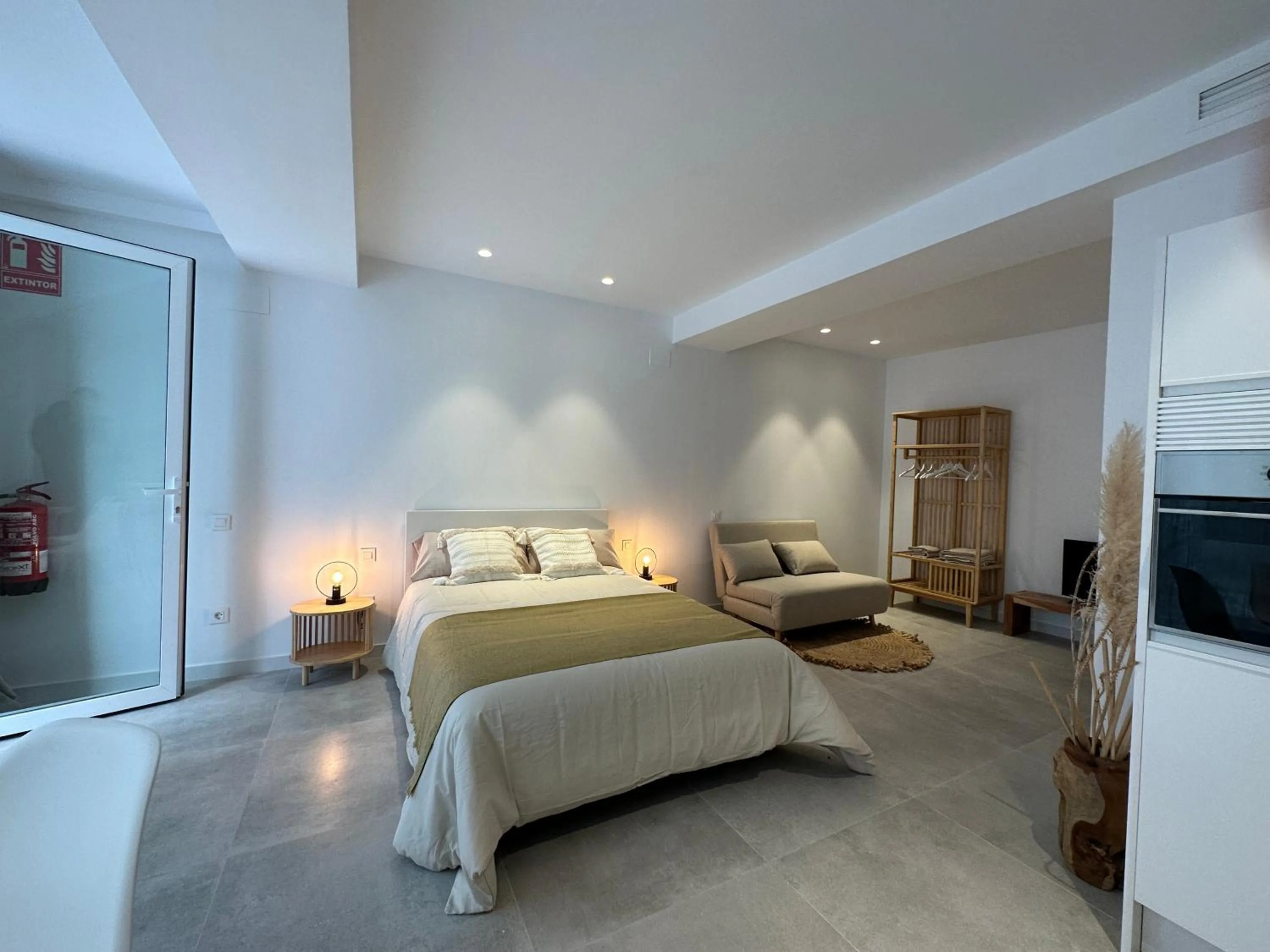 Photo of the whole room in ART HOMES LAVADERO