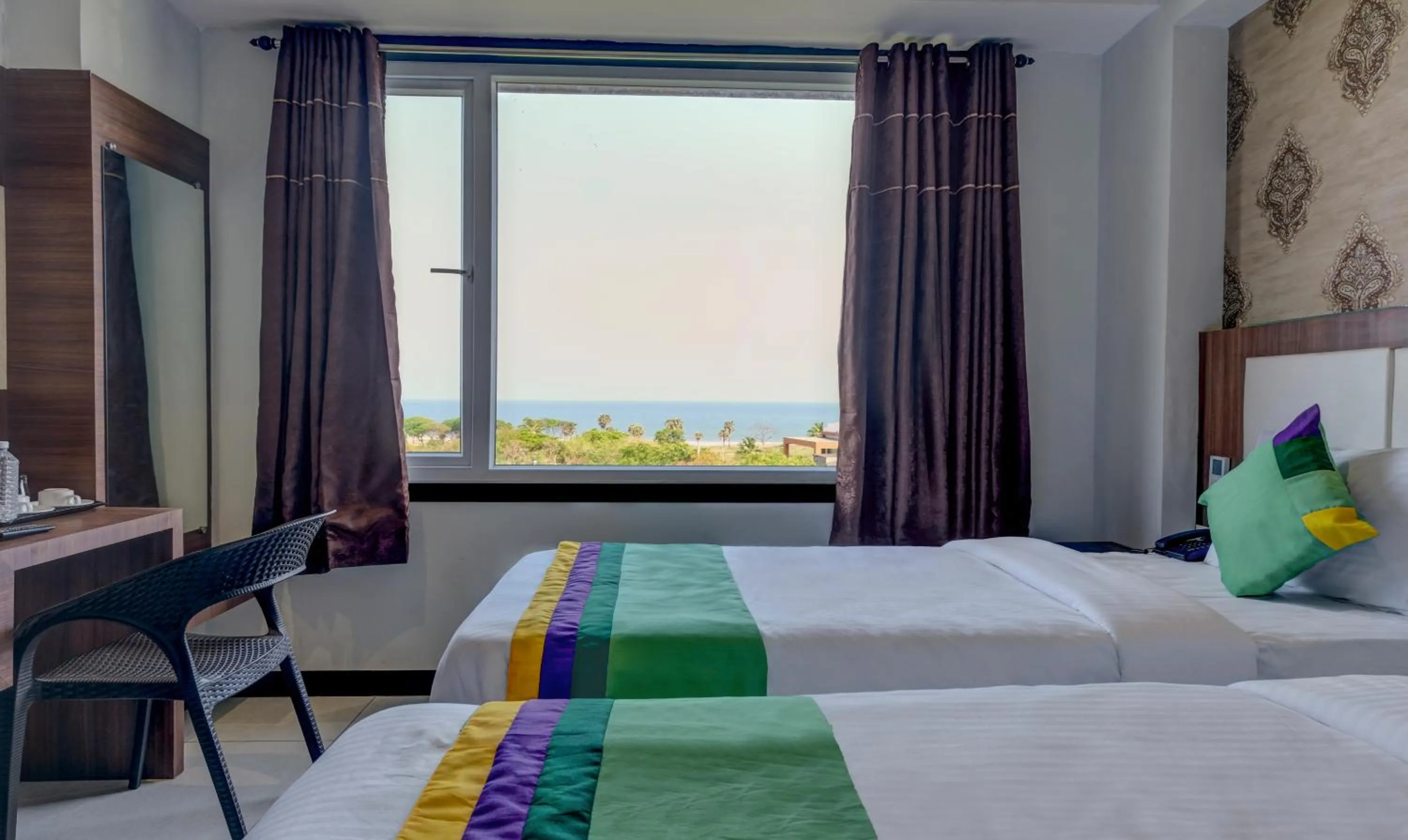 Bedroom, Bed in Treebo Rushi Grand