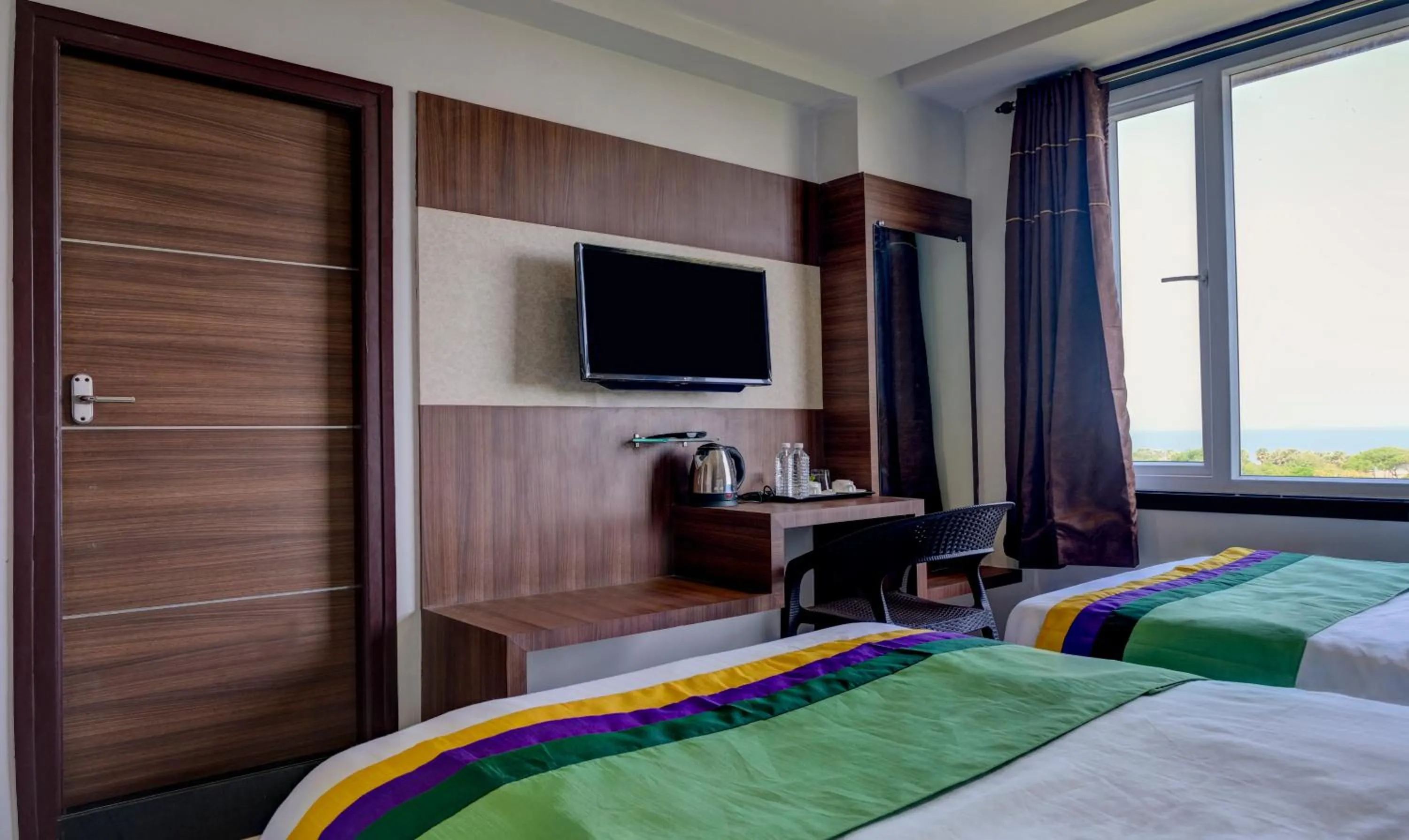 TV and multimedia, Bed in Treebo Rushi Grand