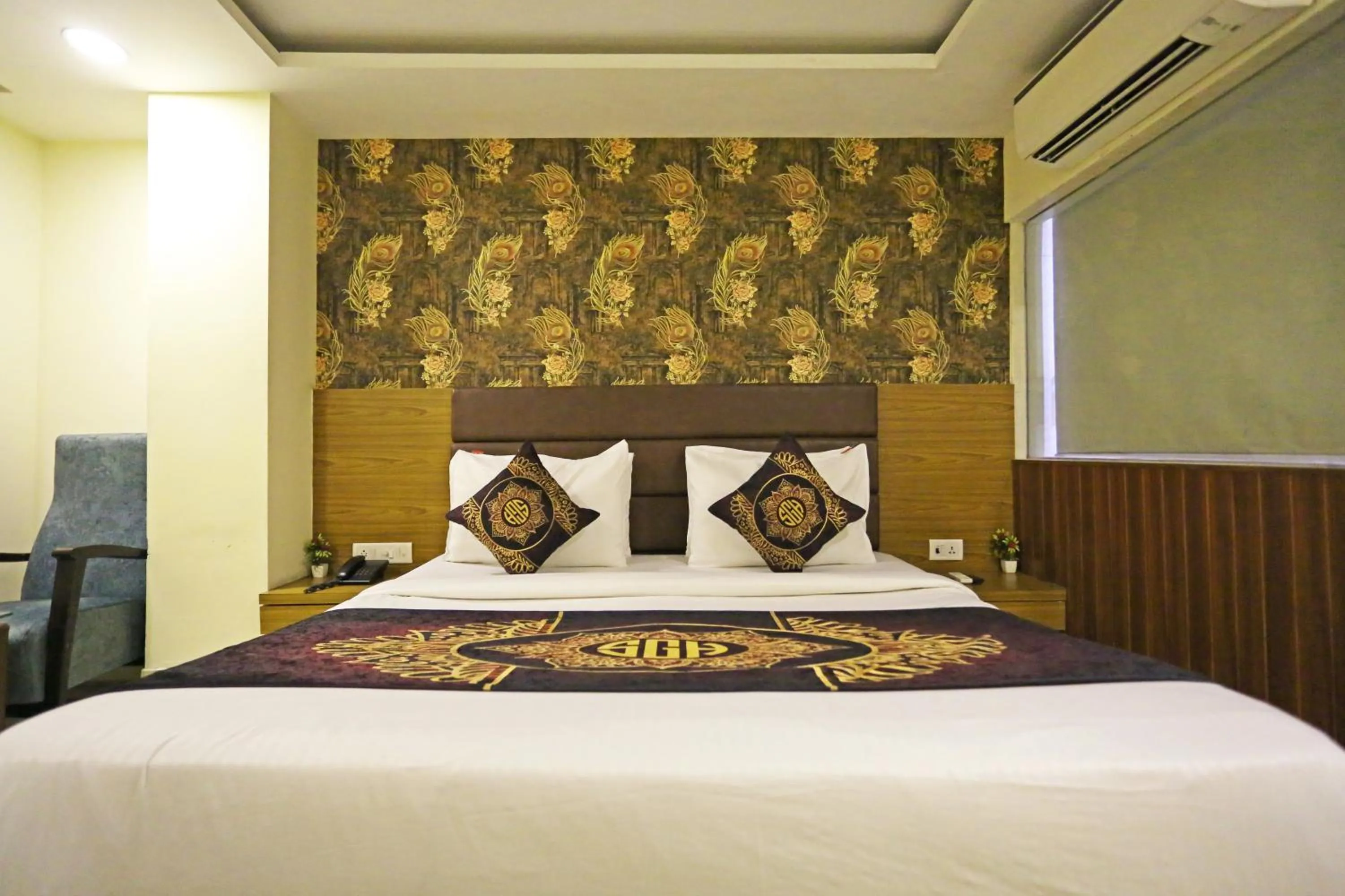 Bed in Hotel D'Capitol - Delhi Airport