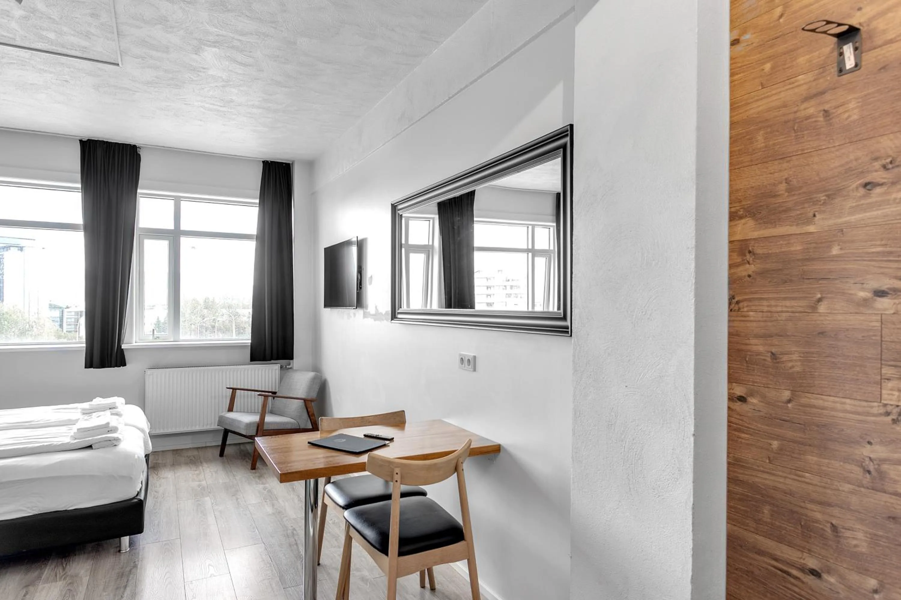 Dining area, Bed in Stay Apartments Bolholt