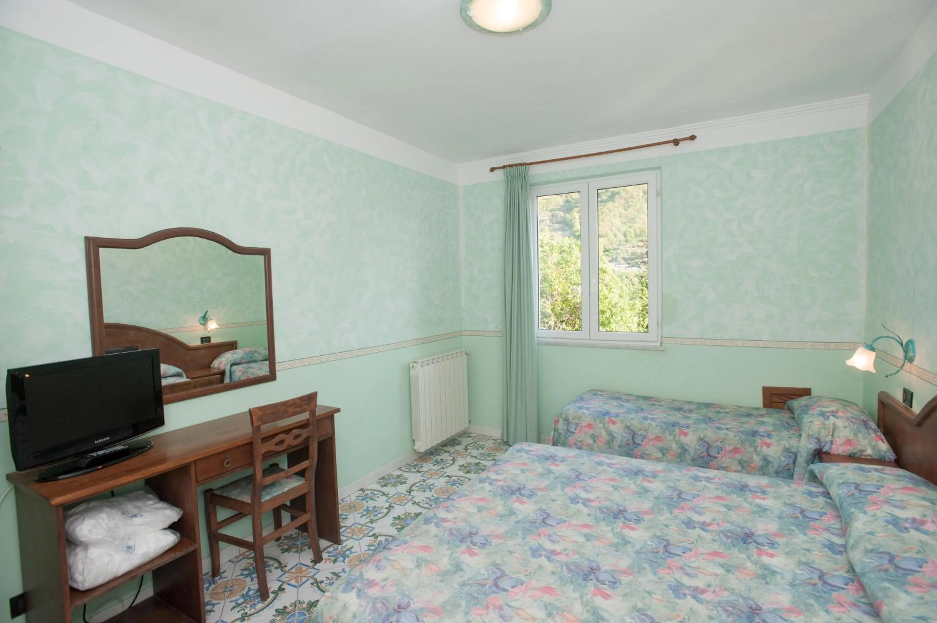 Bedroom, Bed in Hotel Villa Sirena - Thermae & SPA