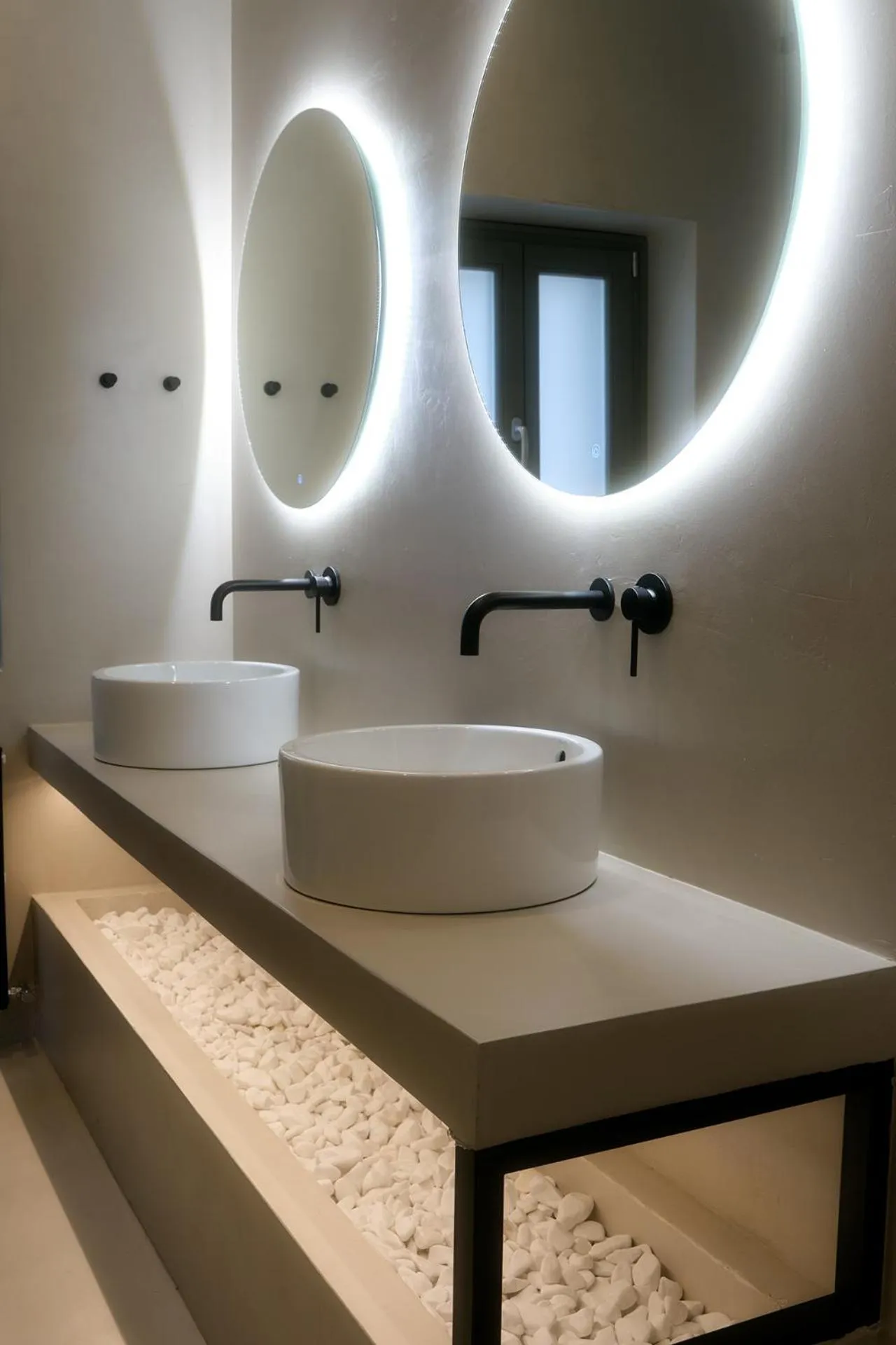 Bathroom in Zaira Hotel