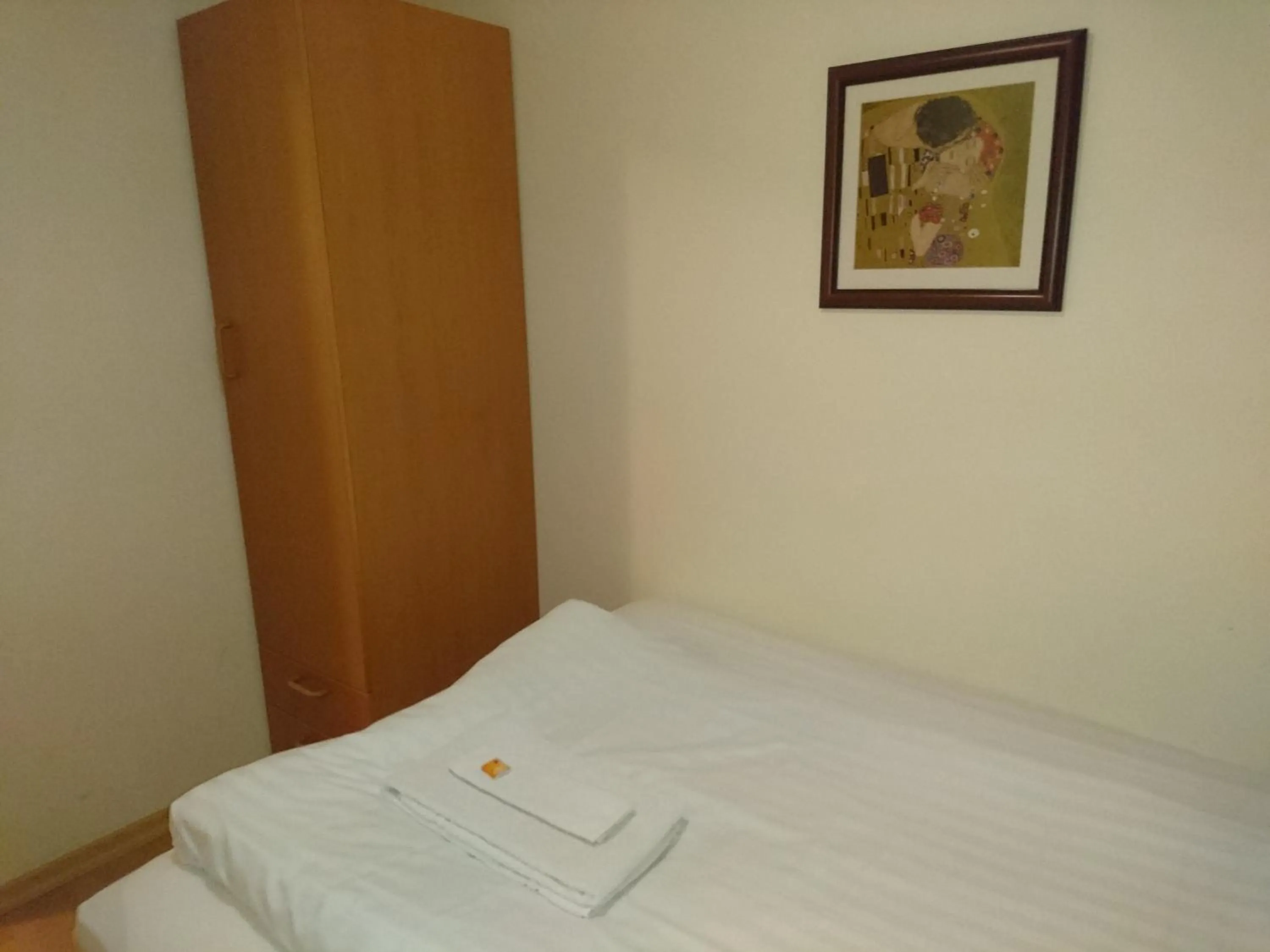 Bedroom, Bed in Alba Guesthouse