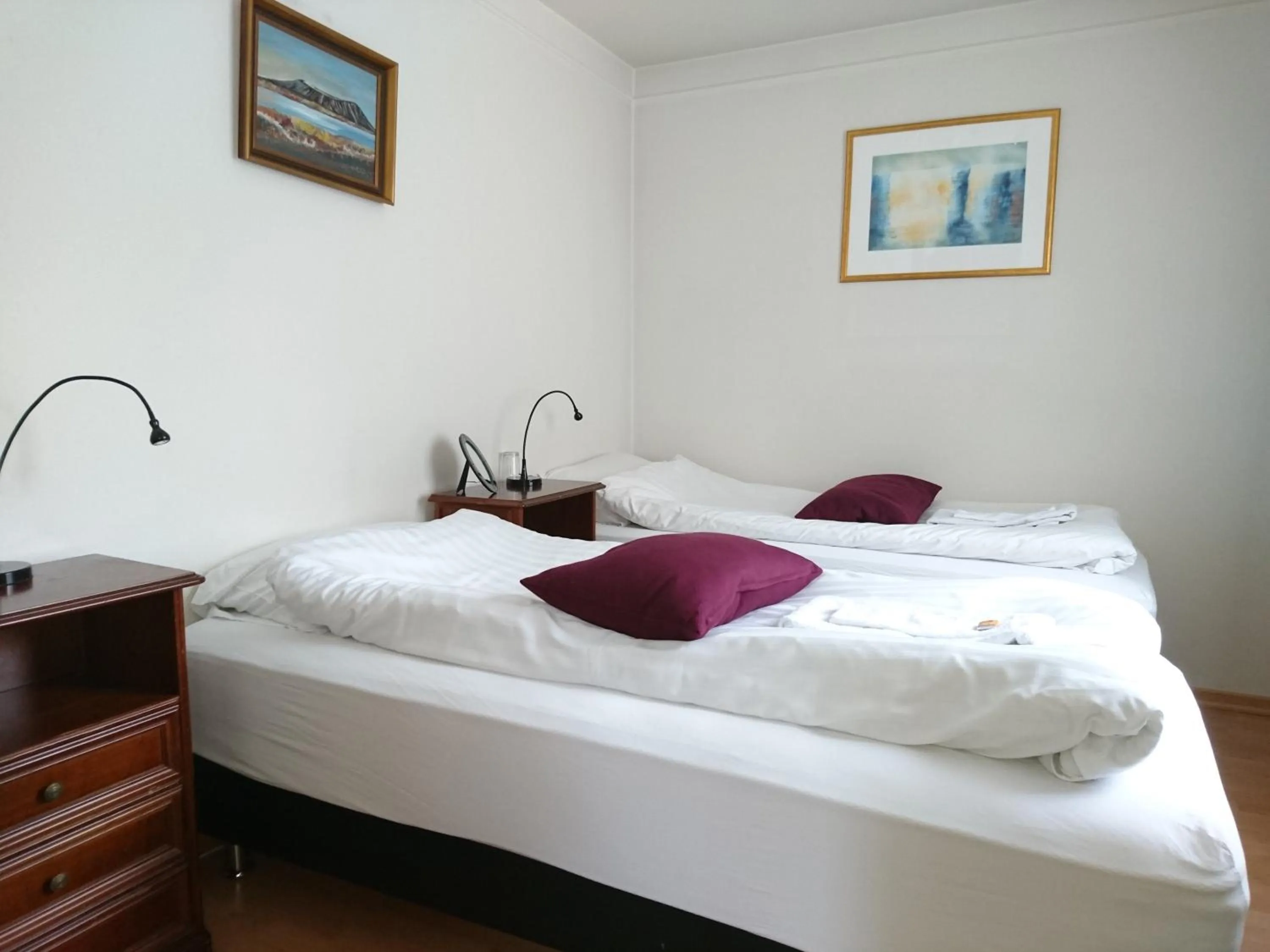 Bedroom, Bed in Alba Guesthouse