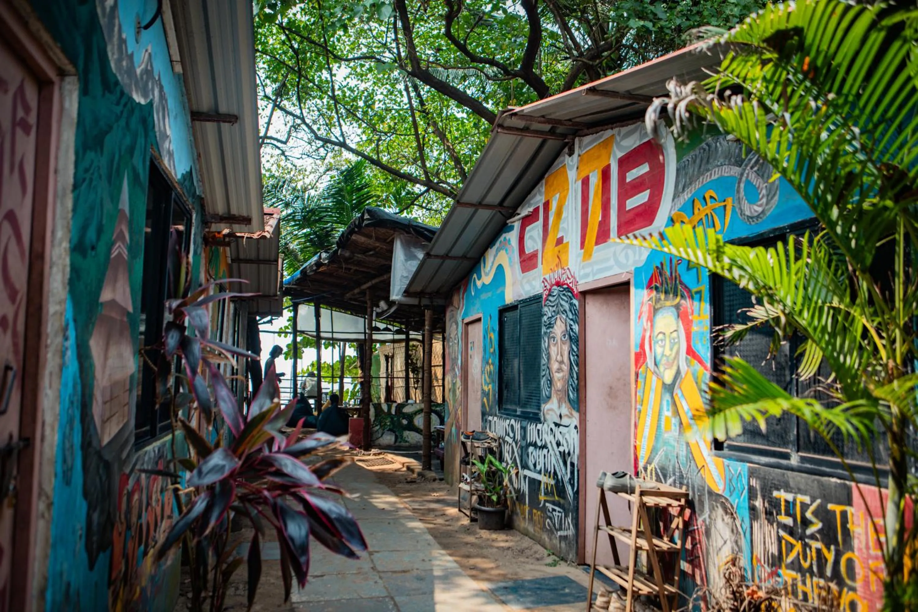 Property building in 12 Monks - Beachfront Hostel