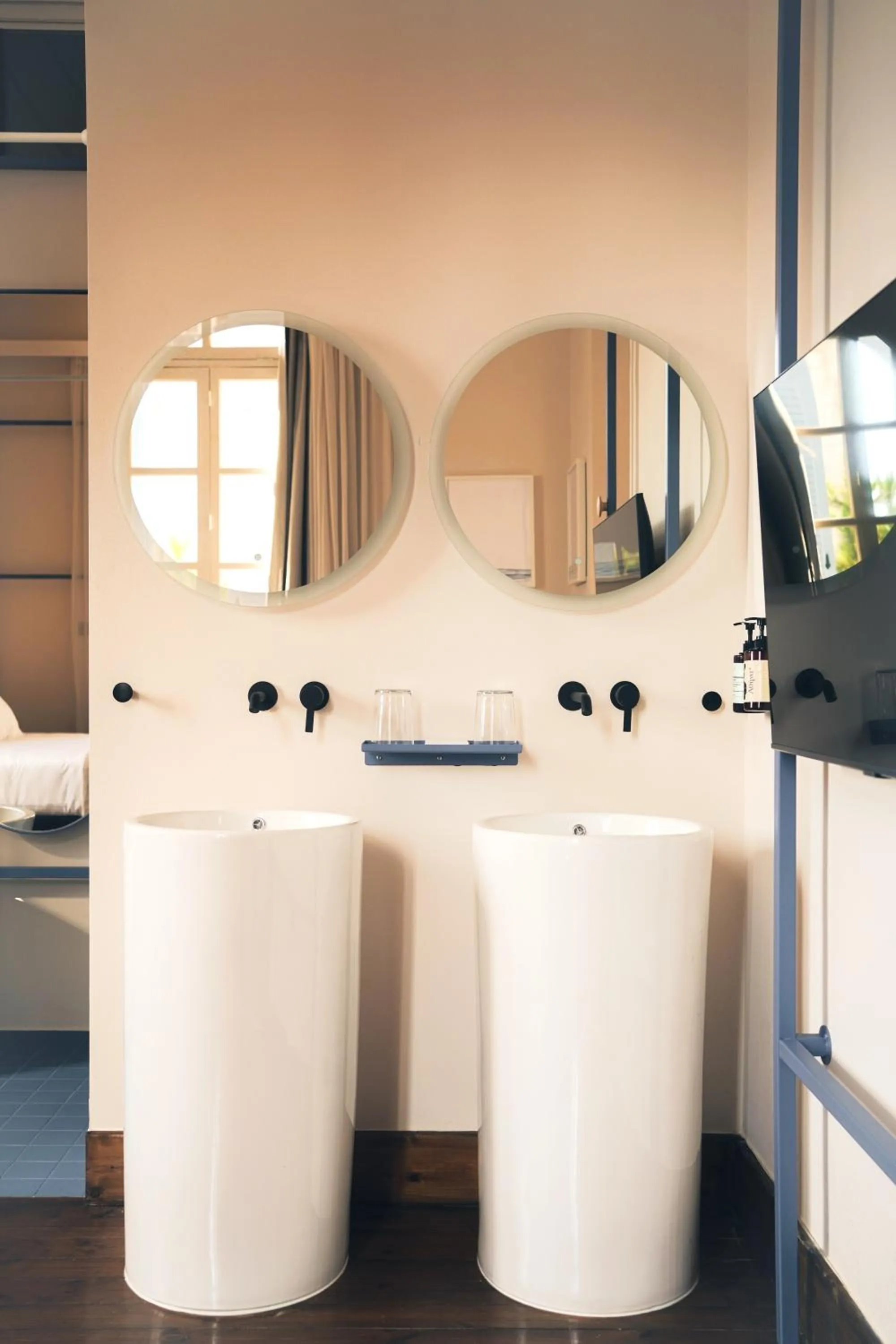 Bathroom in Heart Hotel