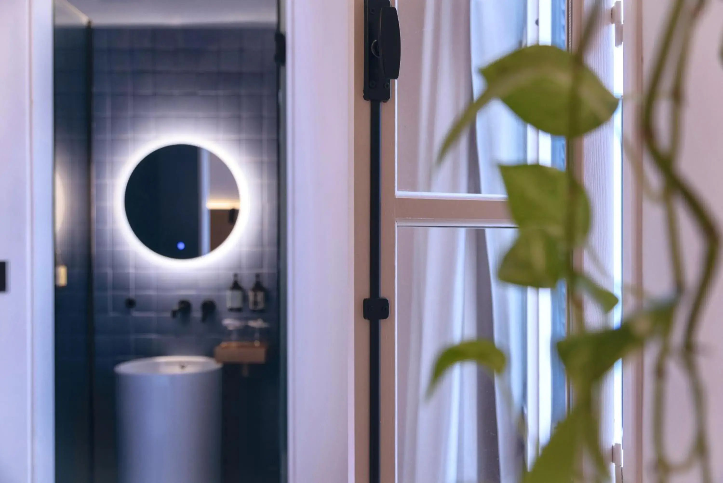 Double Room in Heart Hotel Double Room in Heart Hotel