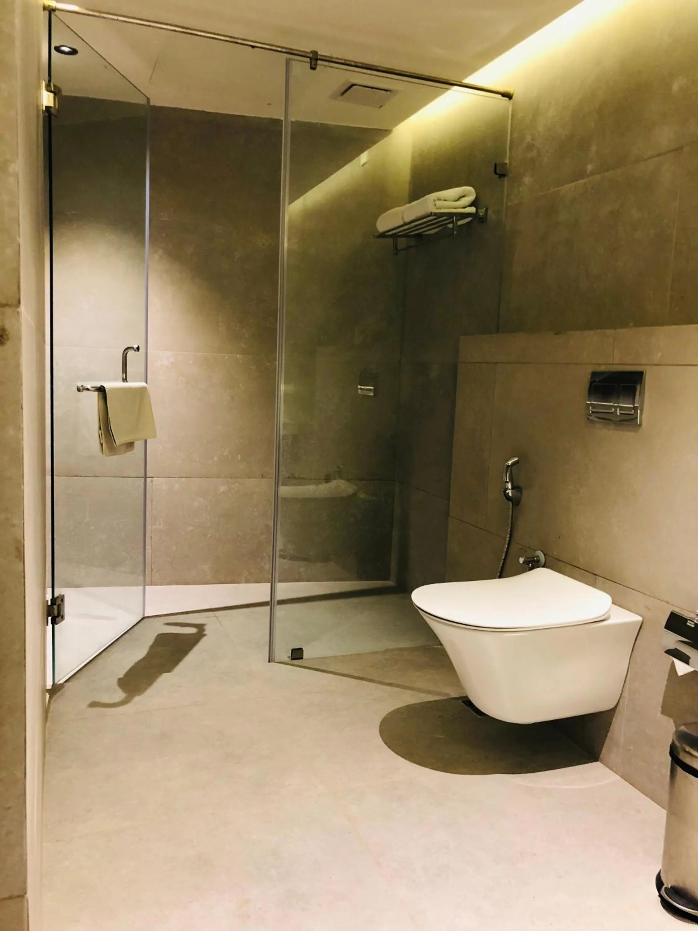 Bathroom in Clovergreens