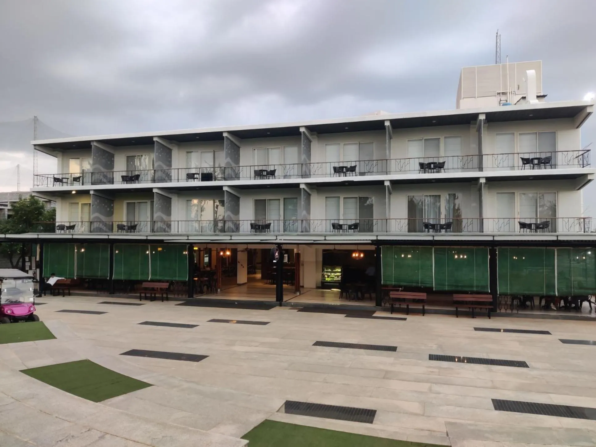 Property building in Clovergreens