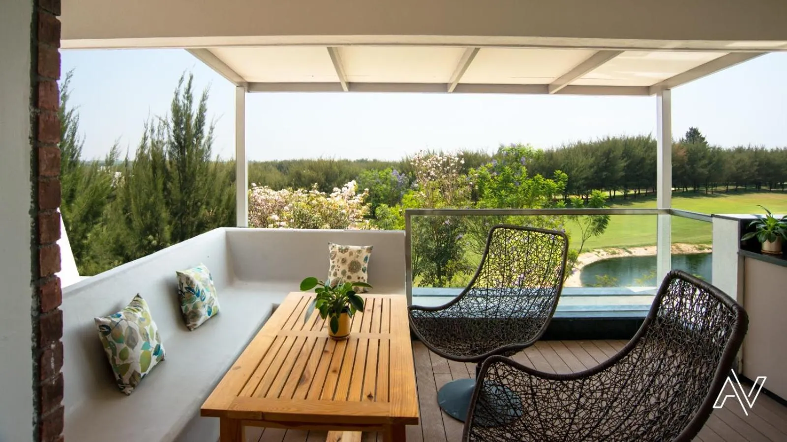 Seating area in Clovergreens