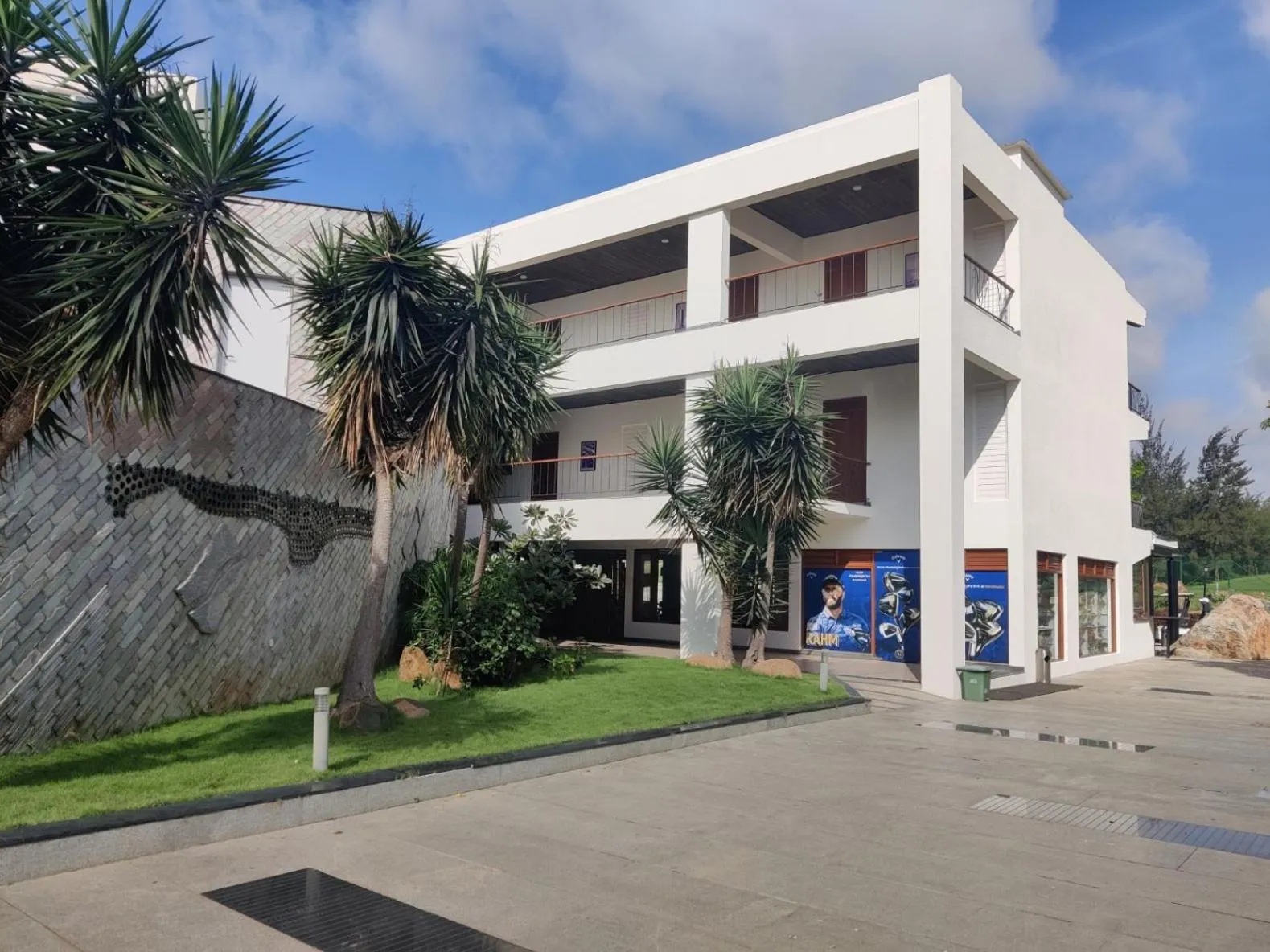 Property building in Clovergreens