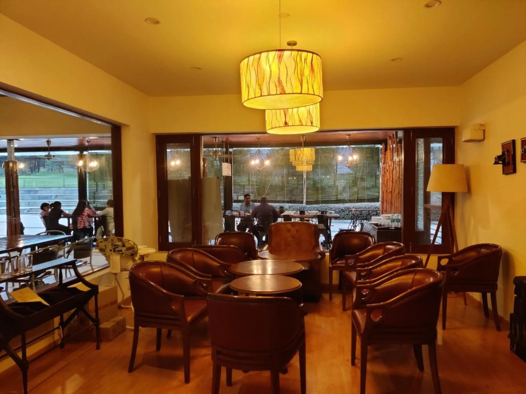 Restaurant/places to eat in Clovergreens