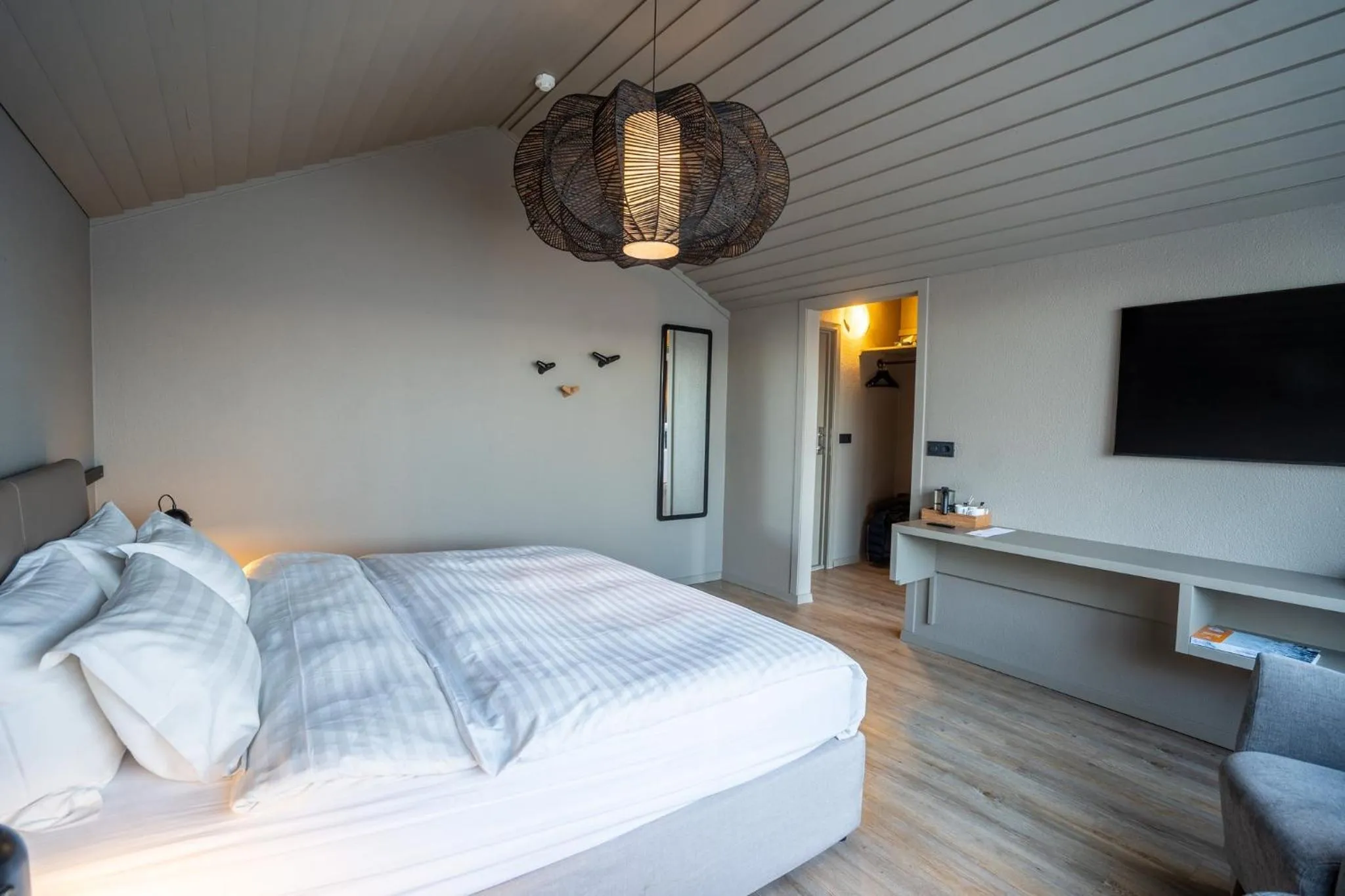 Bedroom, Bed in The Hill Hotel at Flúðir