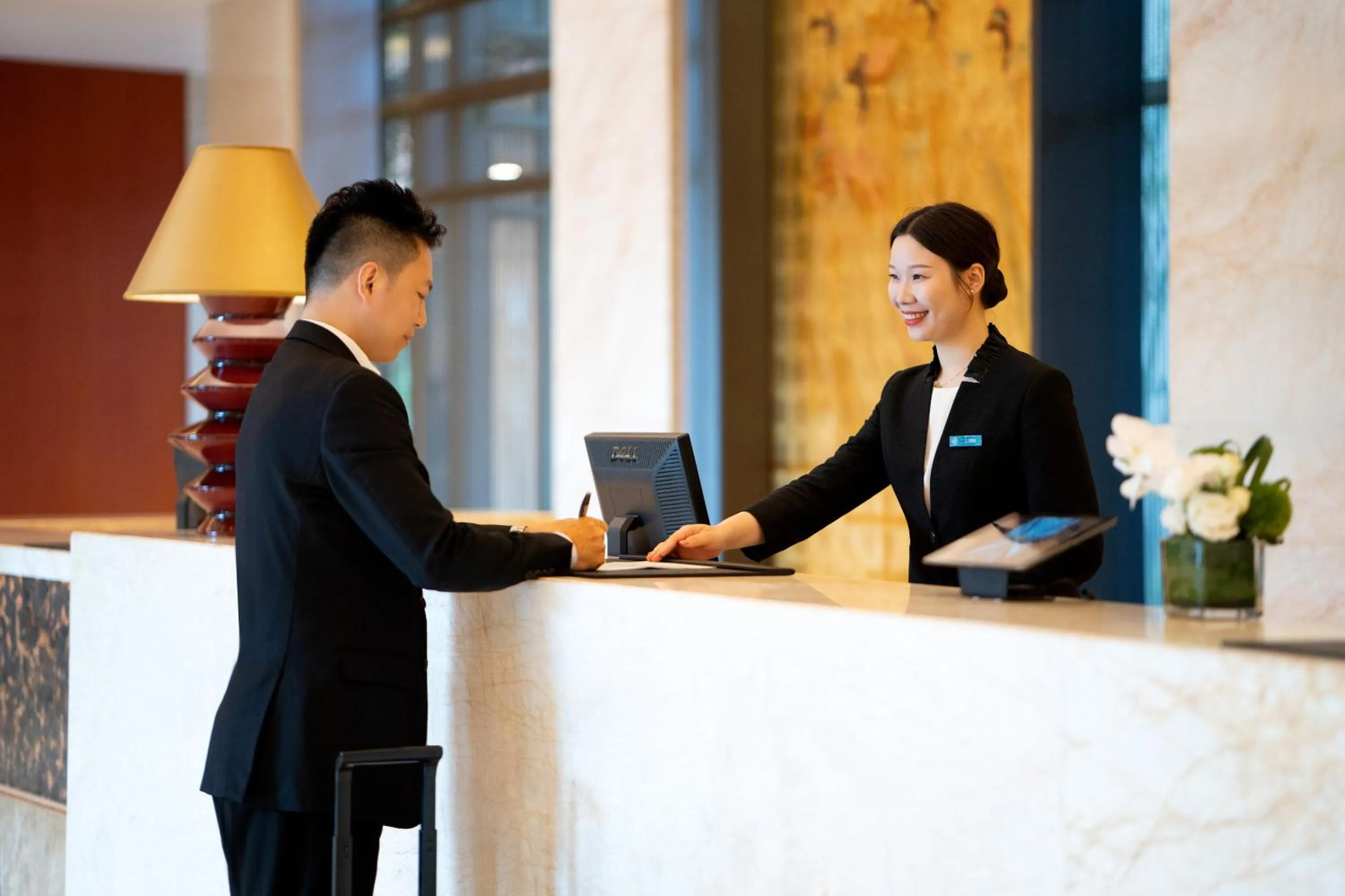 Lobby or reception in Dongguan Forum Hotel and Apartment - Former Pullman hotel Dongguan Forum