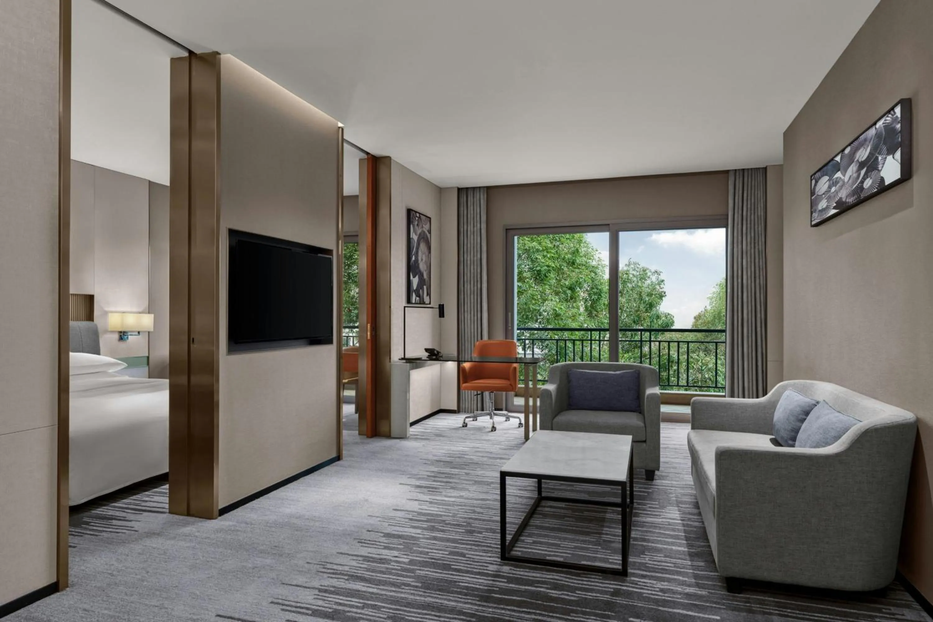 Living room, Bed in Dongguan Marriott Hotel