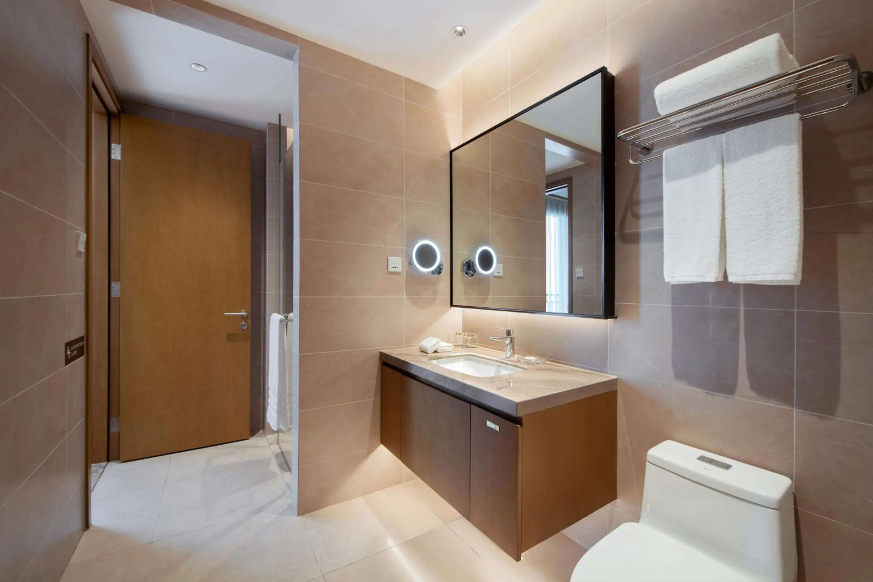 Toilet in Dongguan Forum Hotel and Apartment - Former Pullman hotel Dongguan Forum