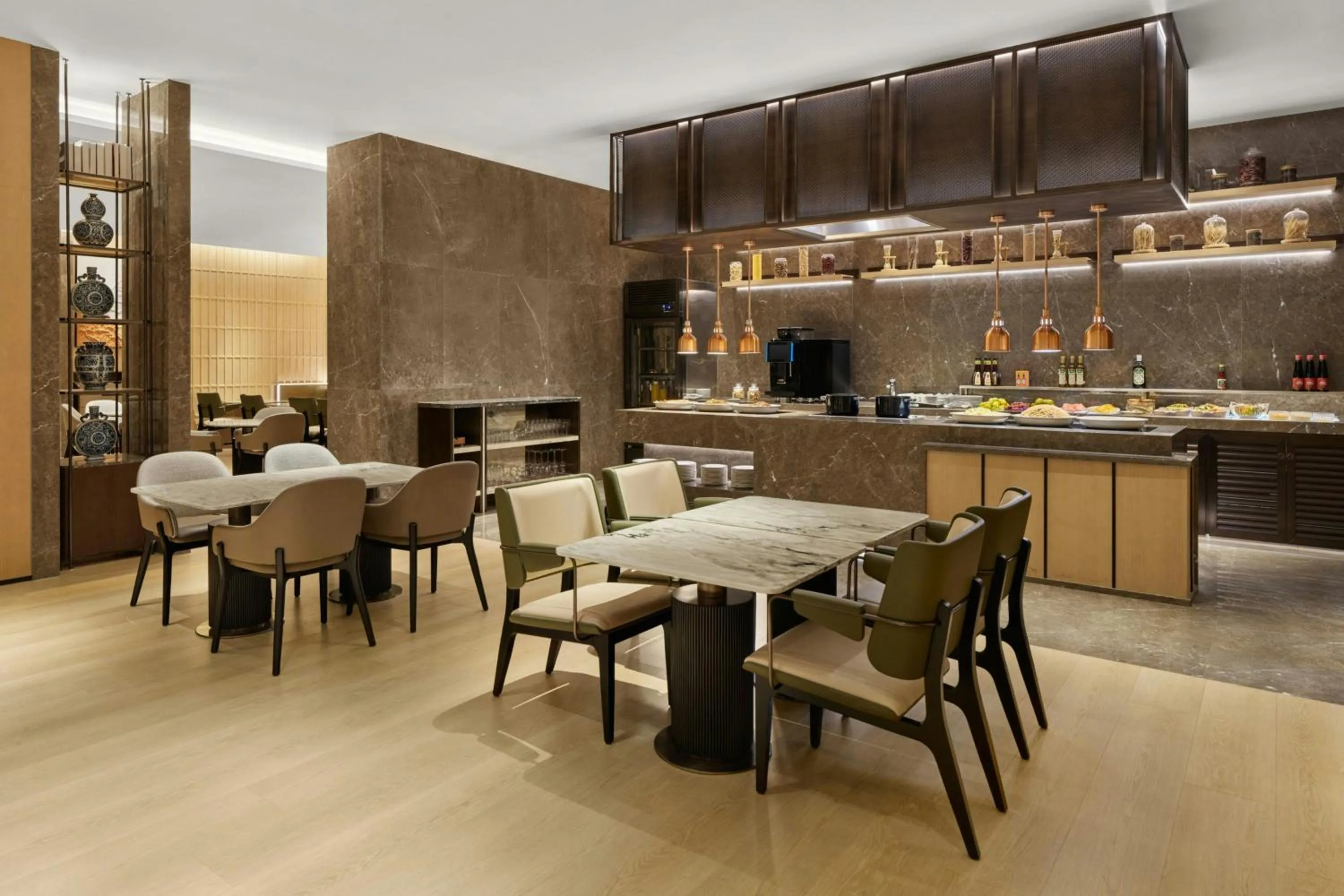 Lounge or bar in Dongguan Marriott Hotel