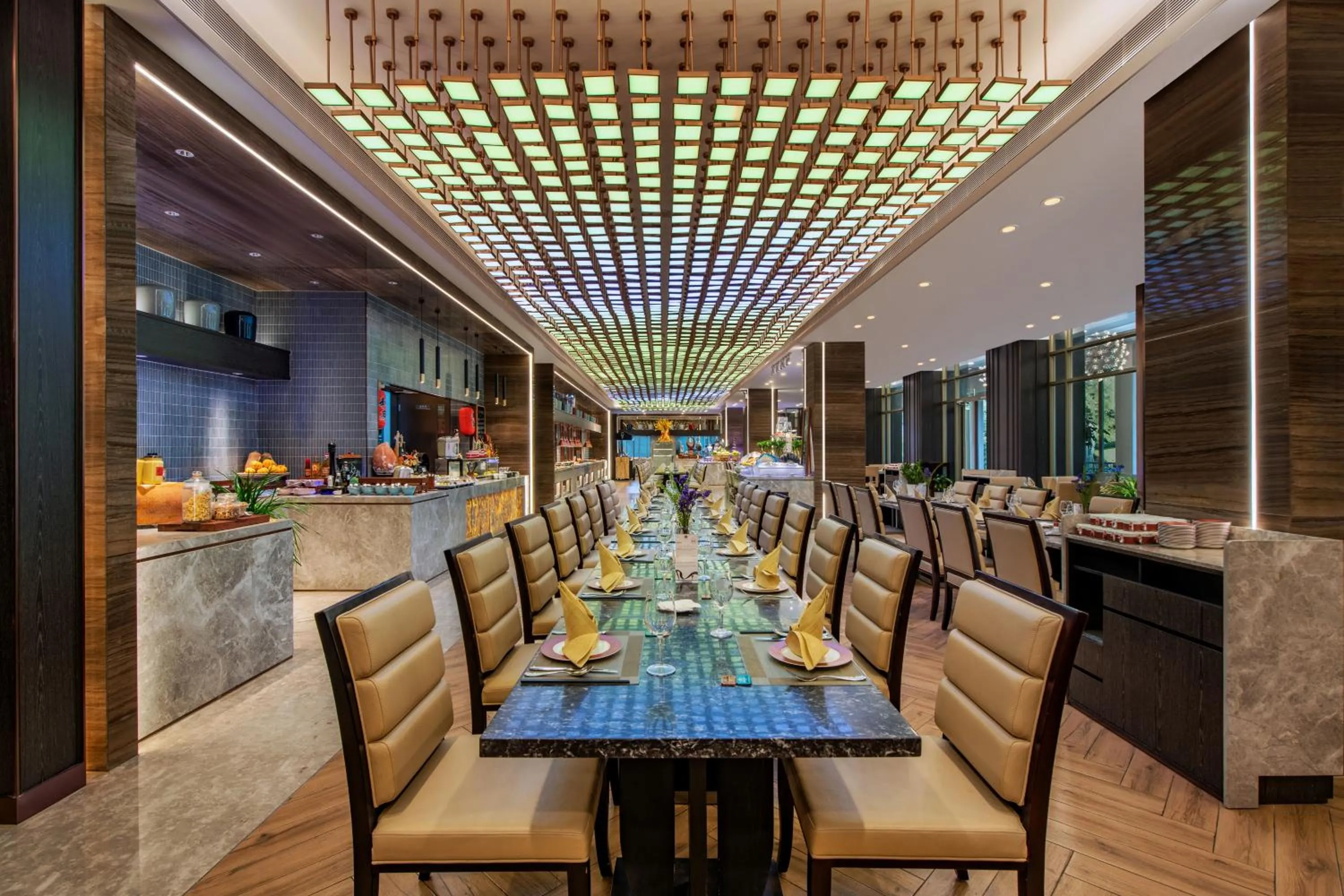 Restaurant/places to eat in Dongguan Forum Hotel and Apartment - Former Pullman hotel Dongguan Forum