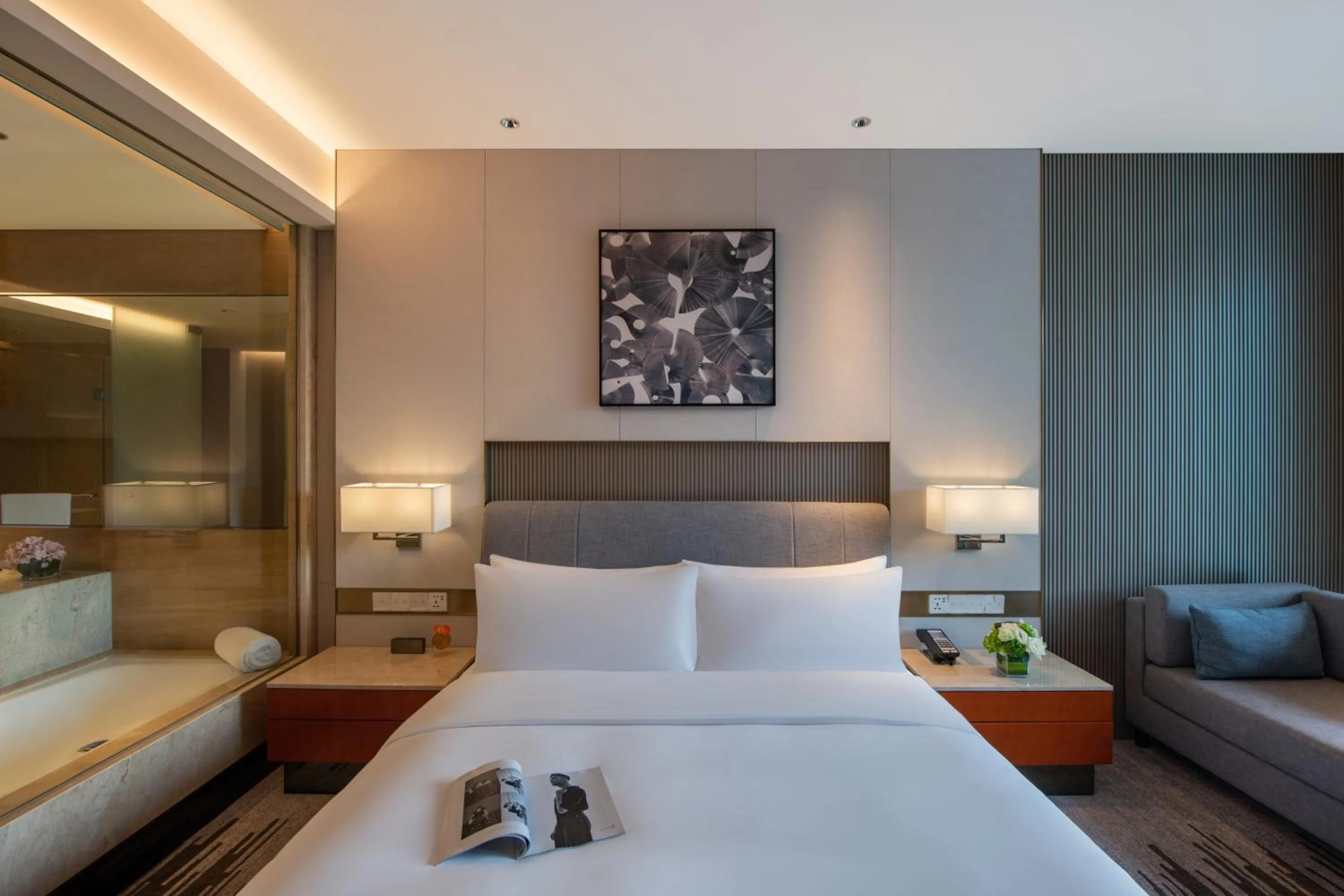 Photo of the whole room, Bed in Dongguan Forum Hotel and Apartment - Former Pullman hotel Dongguan Forum