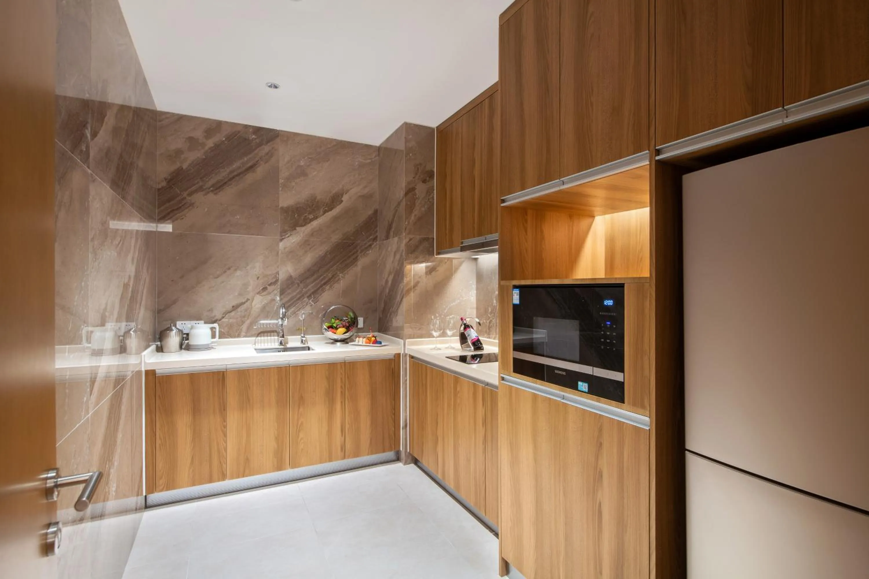 Kitchen or kitchenette in Dongguan Forum Hotel and Apartment - Former Pullman hotel Dongguan Forum