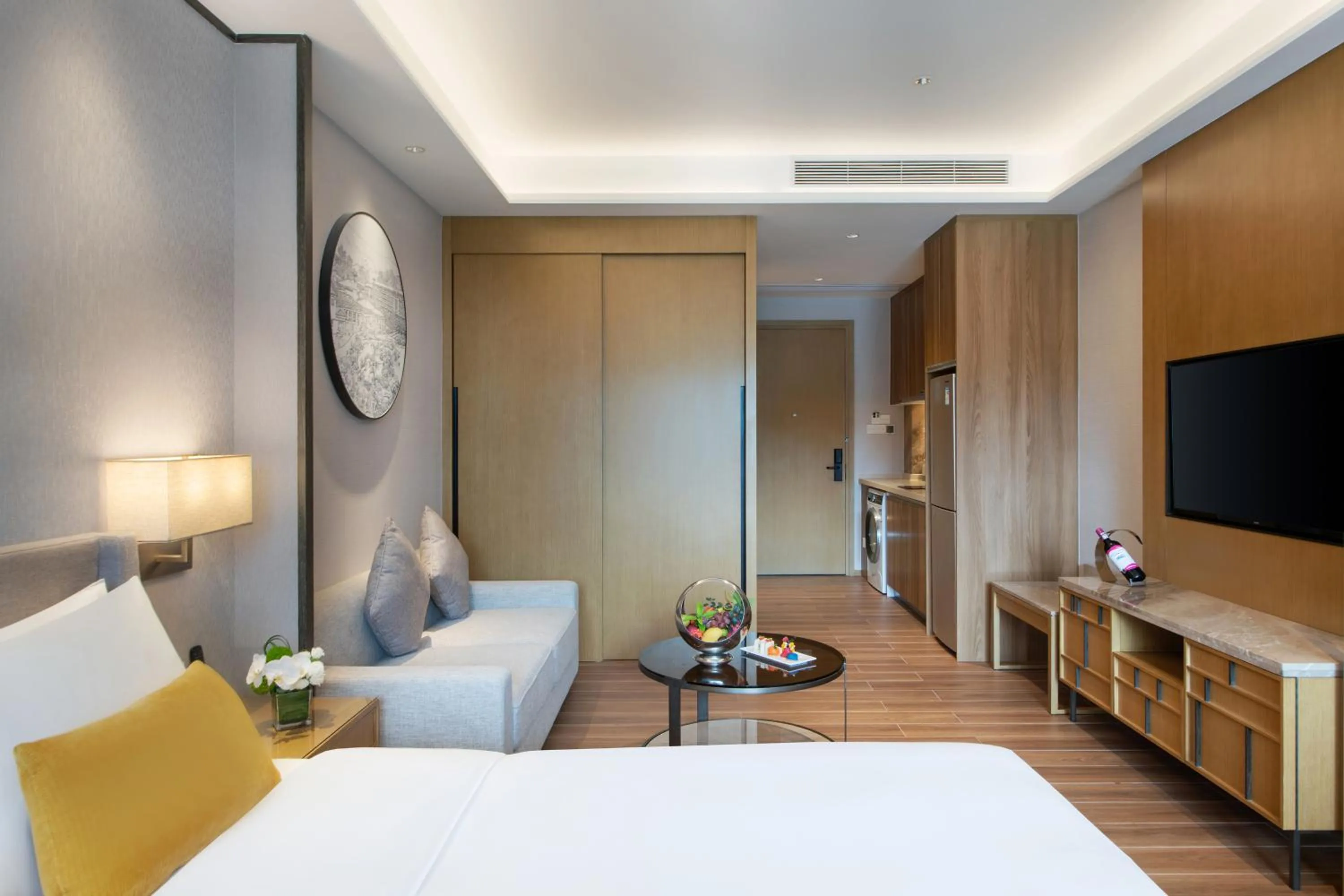 Bed in Dongguan Forum Hotel and Apartment - Former Pullman hotel Dongguan Forum