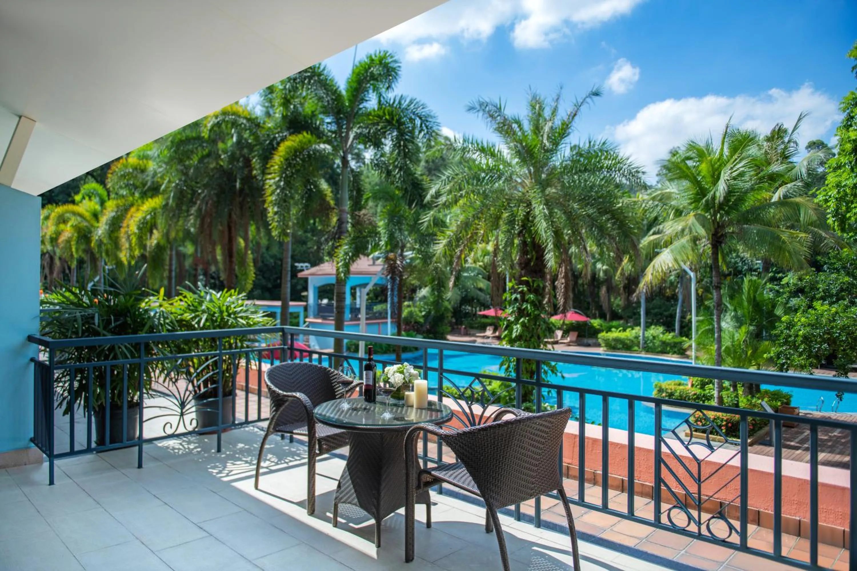 Garden in Dongguan Forum Hotel and Apartment - Former Pullman hotel Dongguan Forum