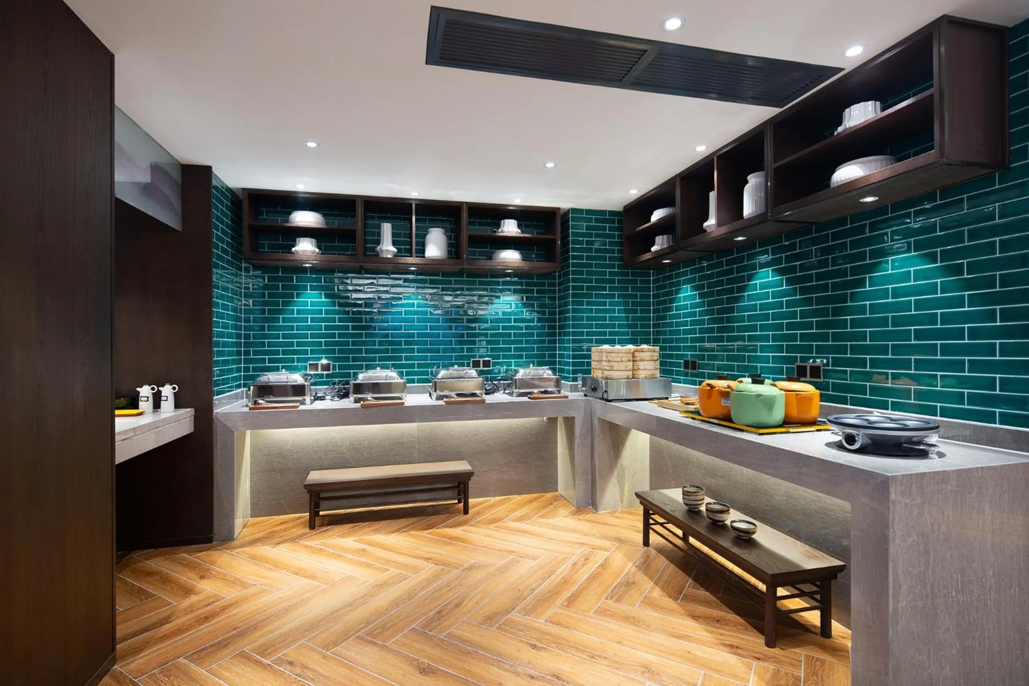 Restaurant/places to eat in Till Bright Hotel, Leiyang Zhongxing Times Square