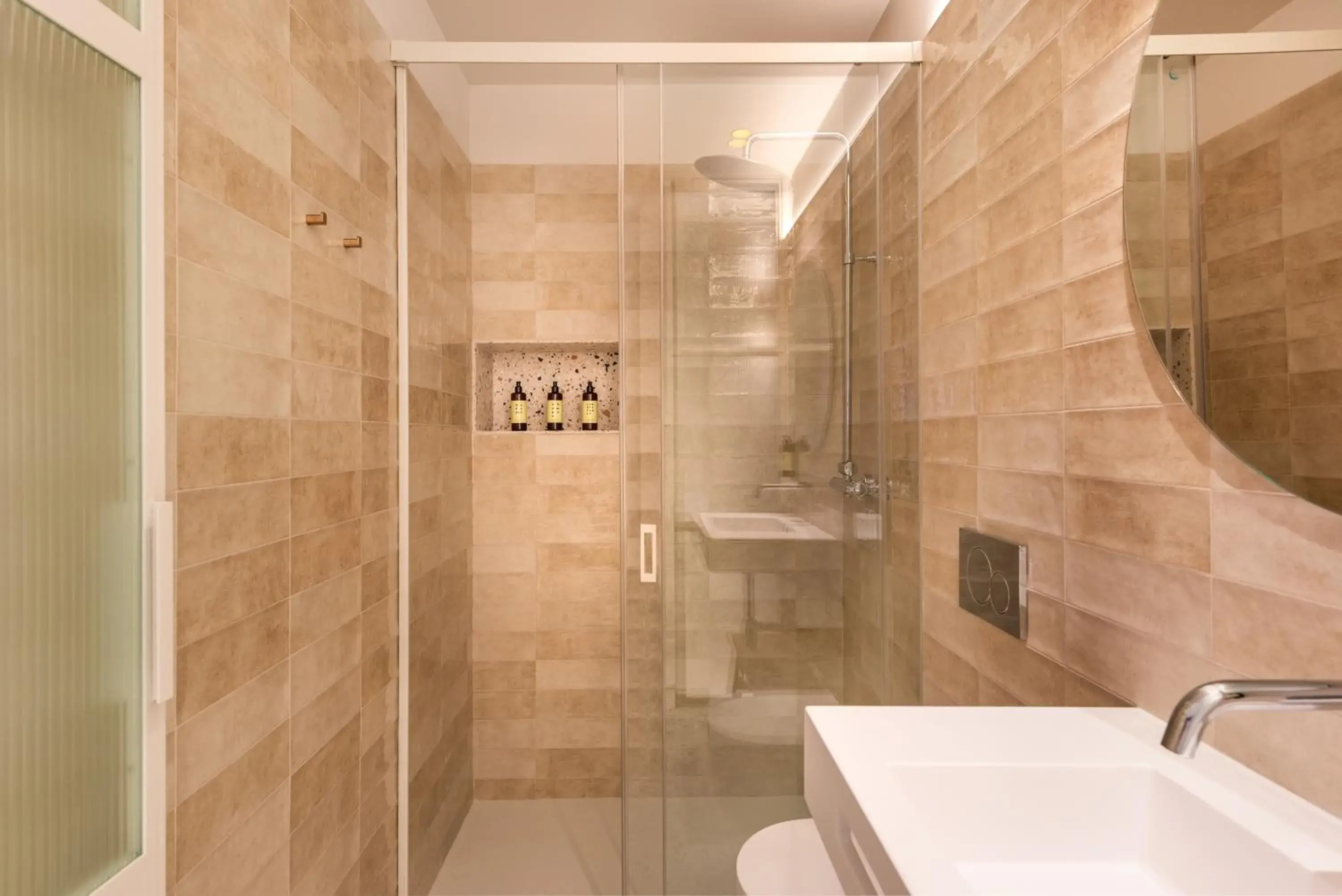 Comfort One Bedroom Apartment in Coeo Fresca Roof Garden Signature Apartments Comfort One Bedroom Apartment in Coeo Fresca Roof Garden Signature Apartments