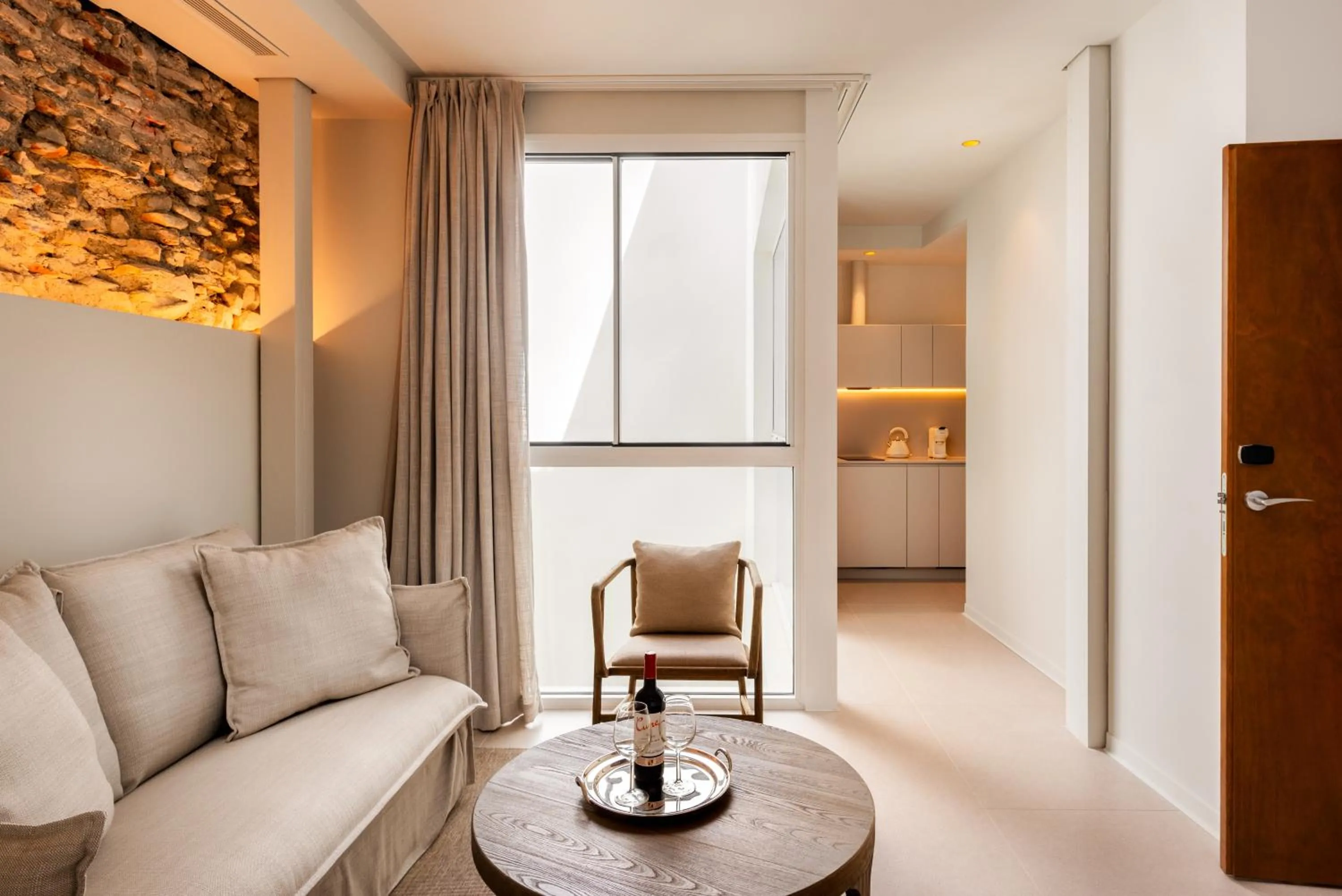 Living room in Coeo Fresca Roof Garden Signature Apartments