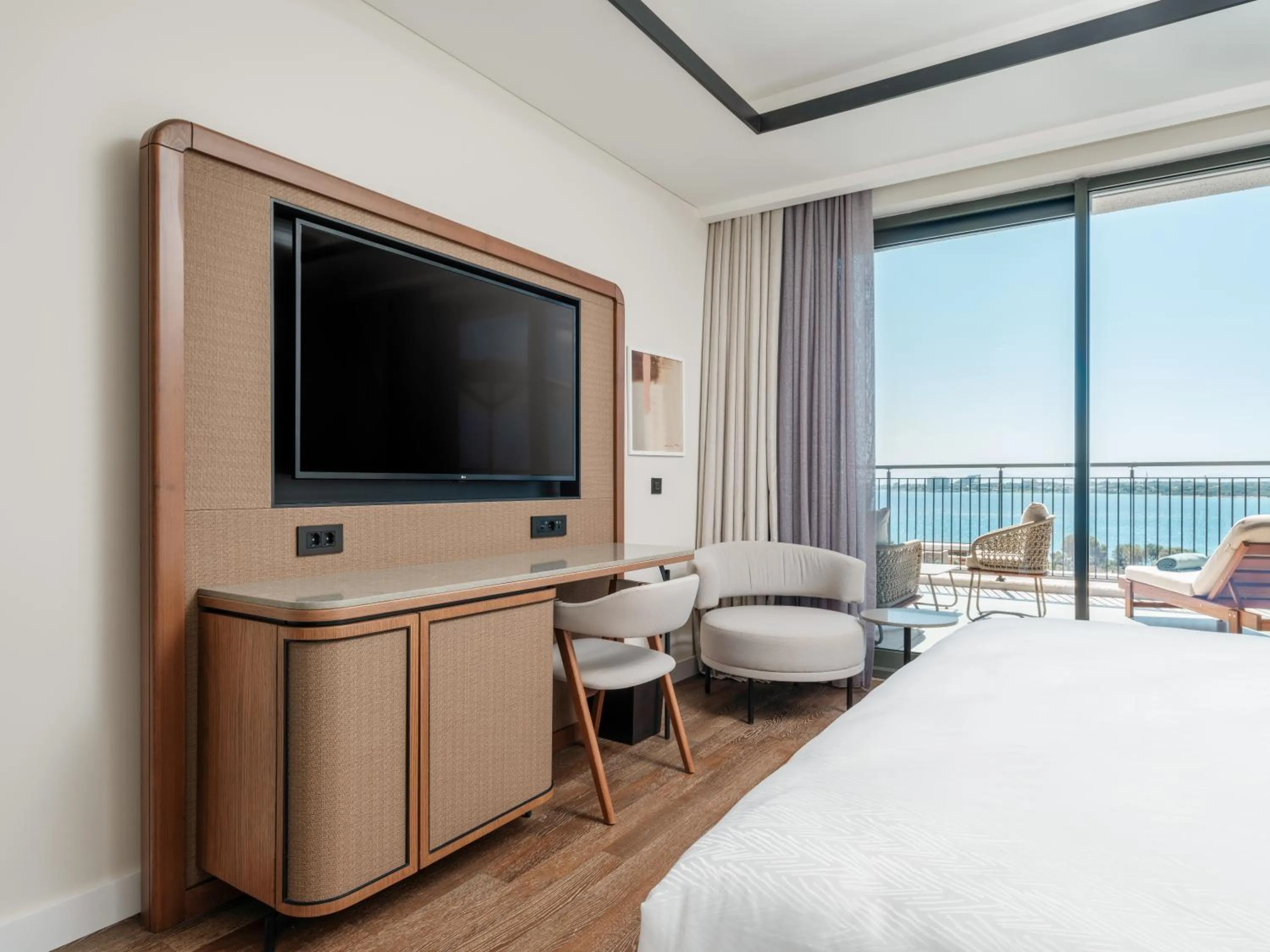 Bed in Anda Barut Collection - Ultra All Inclusive